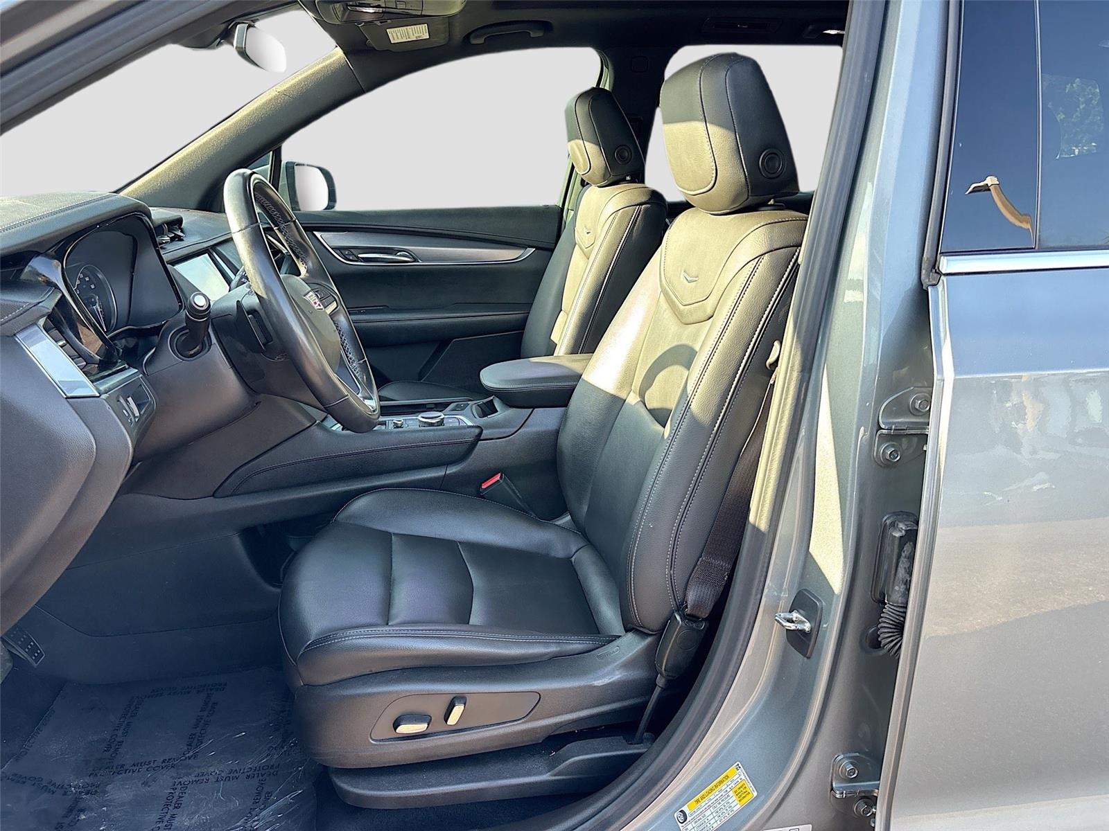 2023 Cadillac XT6 FWD Luxury