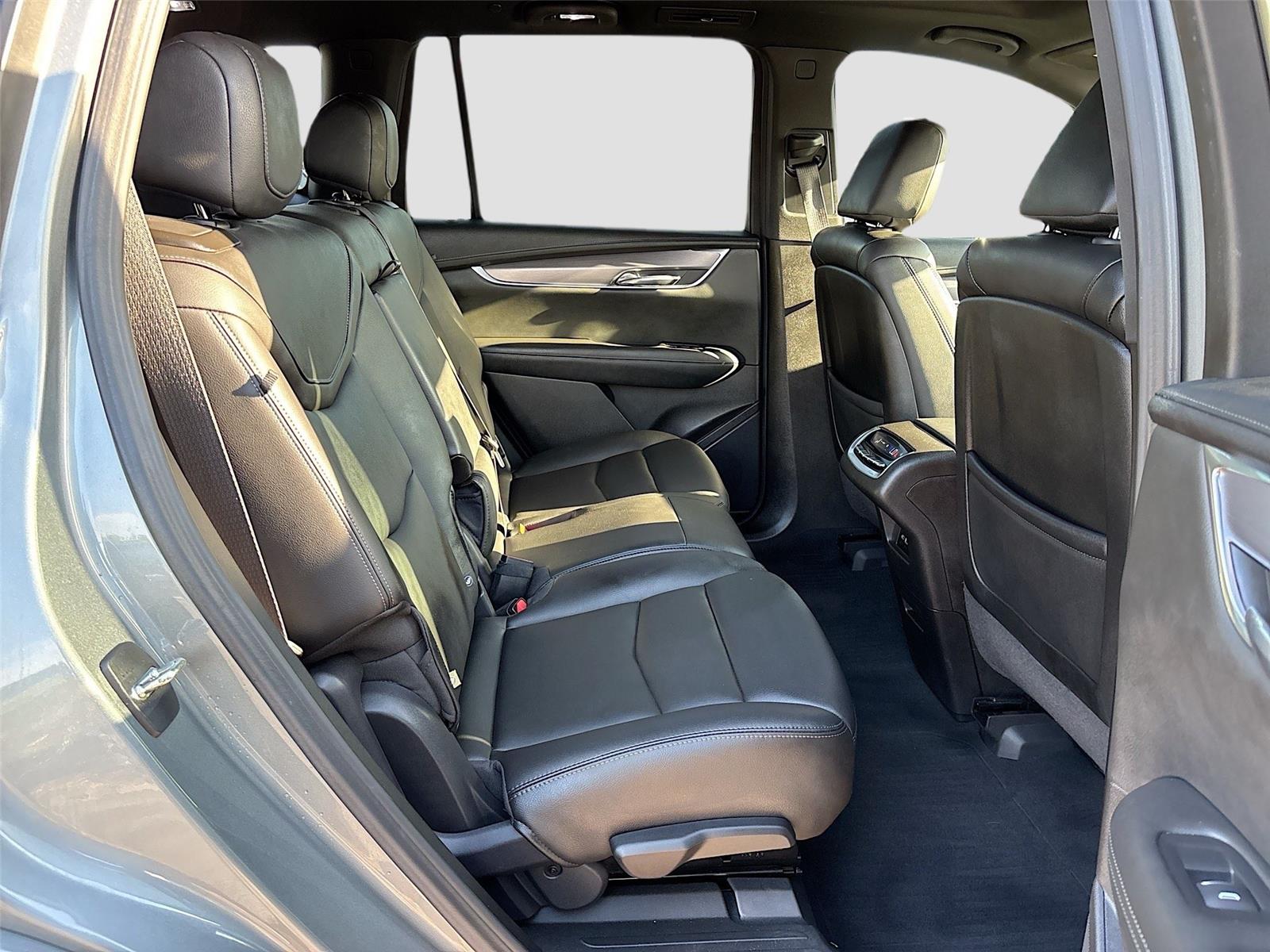 2023 Cadillac XT6 FWD Luxury