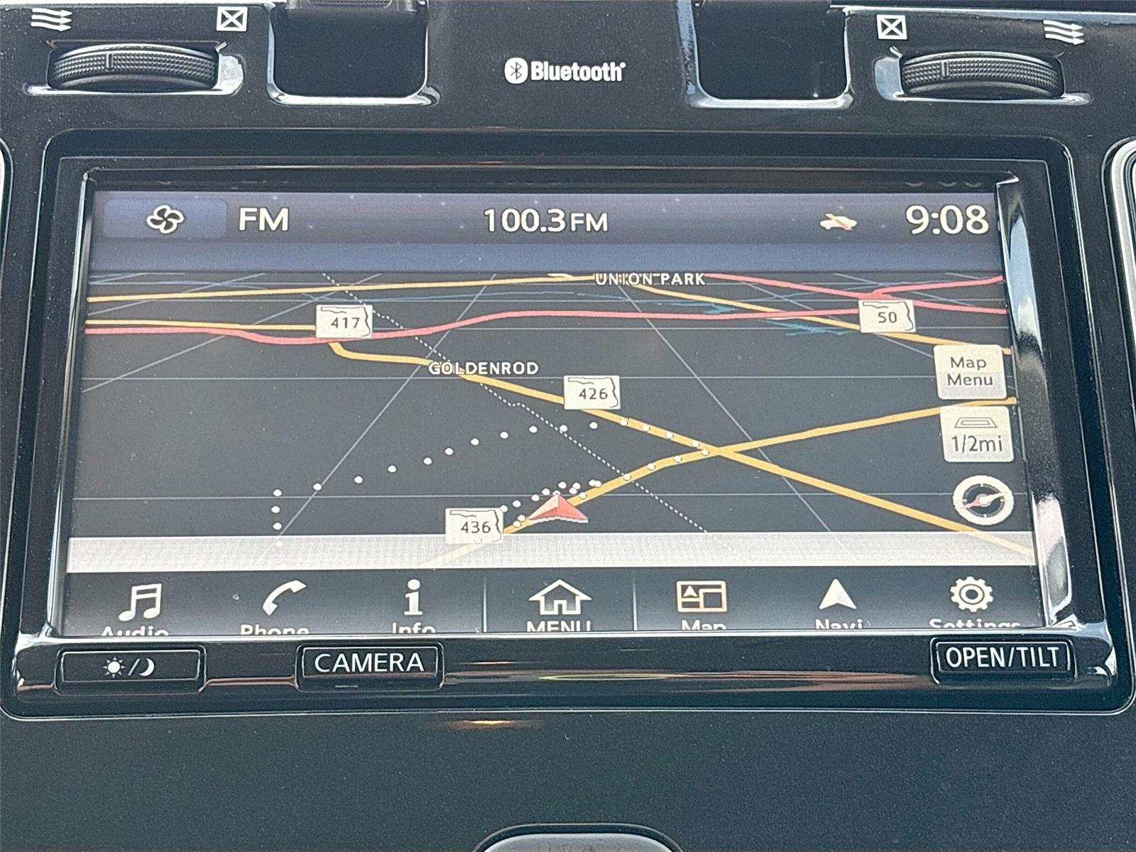 2017 Nissan LEAF SL