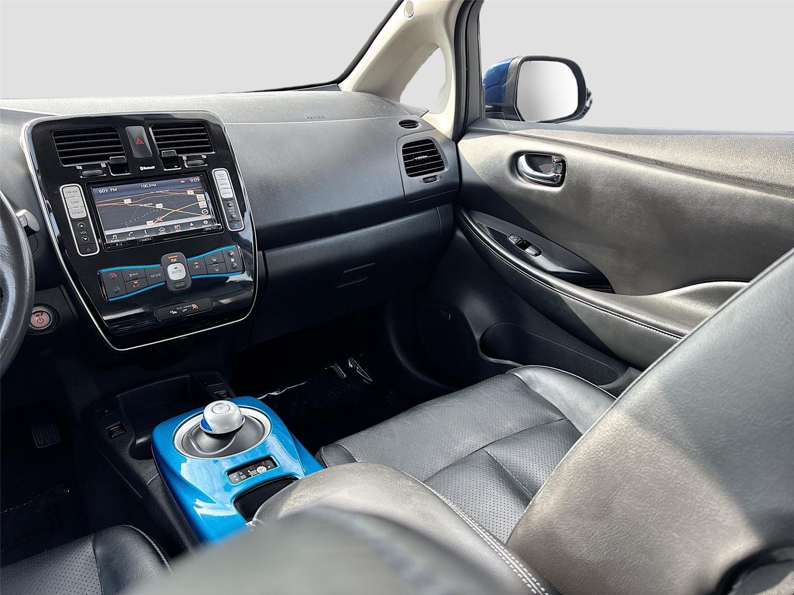 2017 Nissan LEAF SL