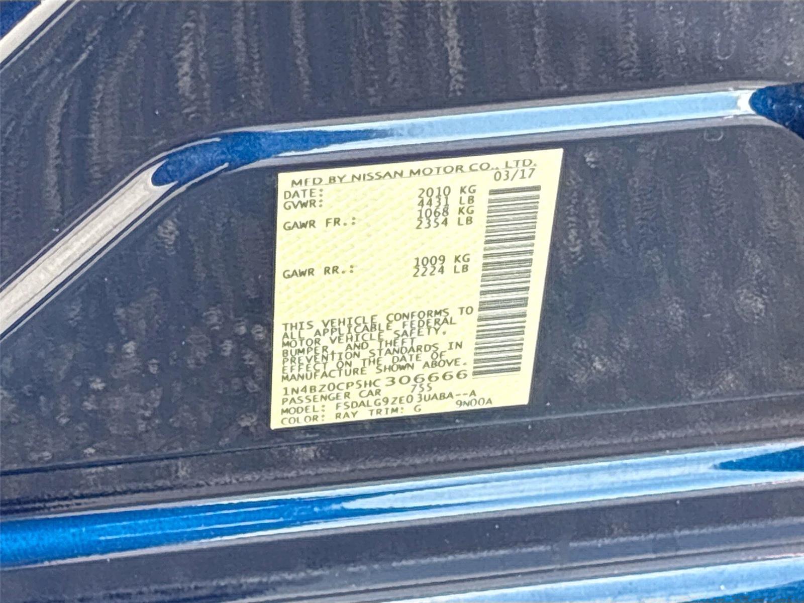 2017 Nissan LEAF SL