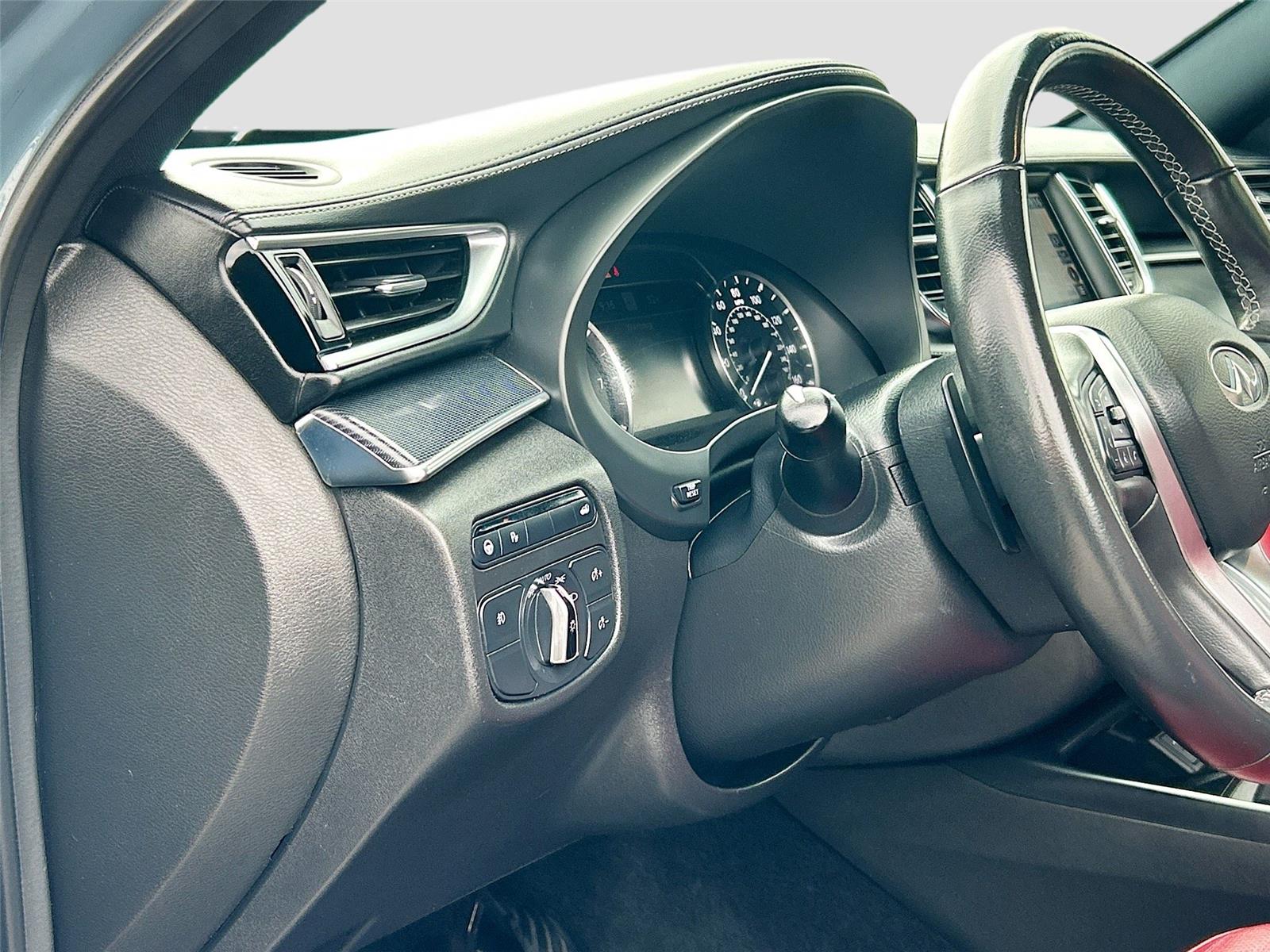 2023 INFINITI QX50 SPORT