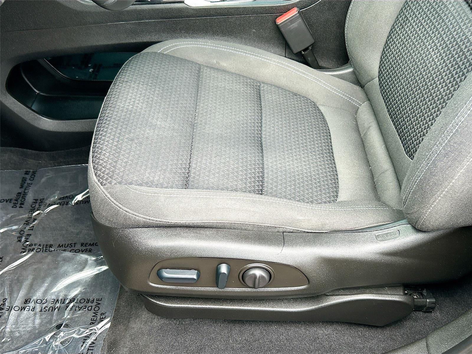 2022 Chevrolet Bolt EUV LT