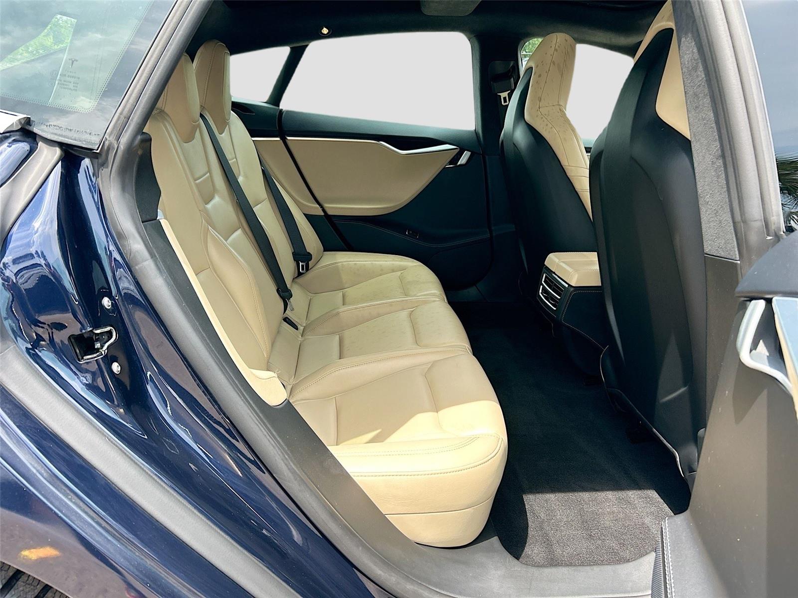 2015 Tesla Model S P85D