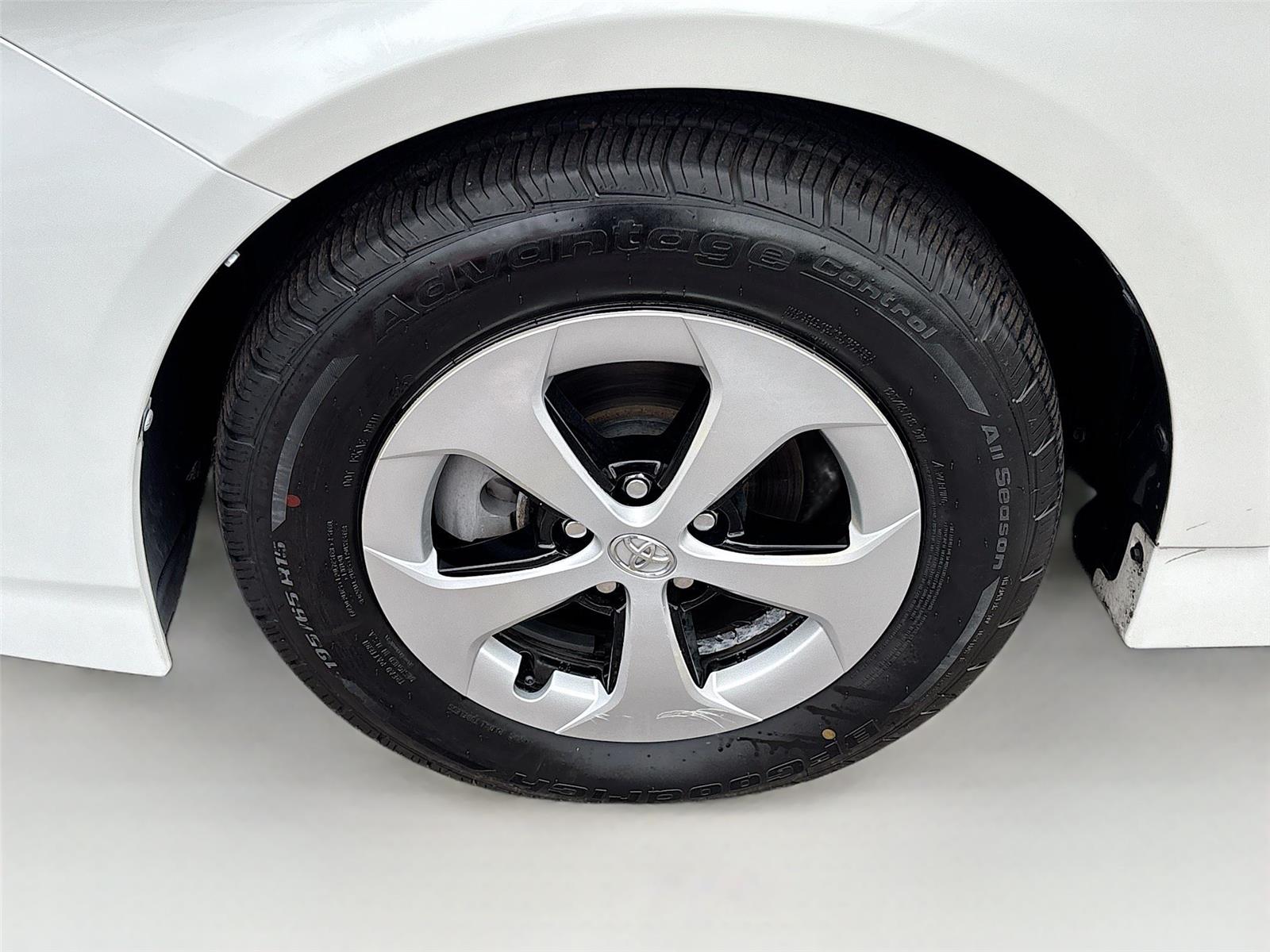2015 Toyota Prius Two