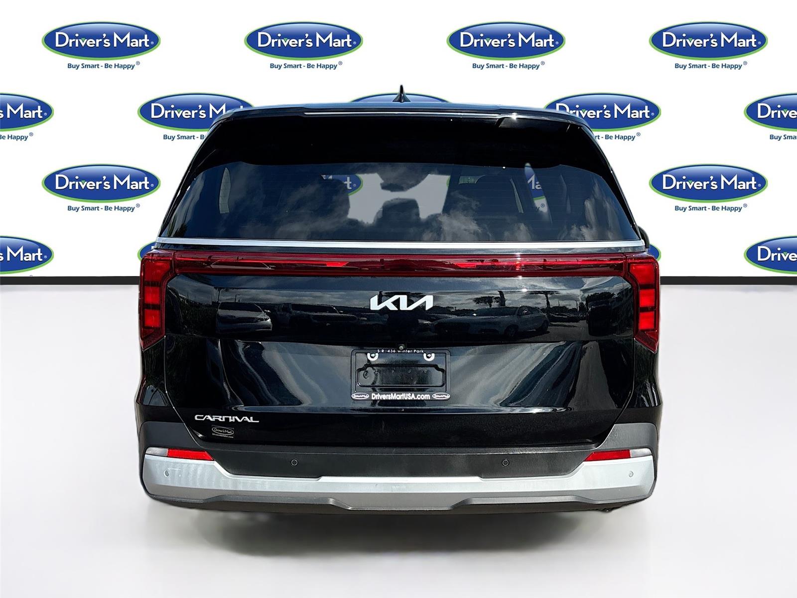 2025 Kia Carnival LXS