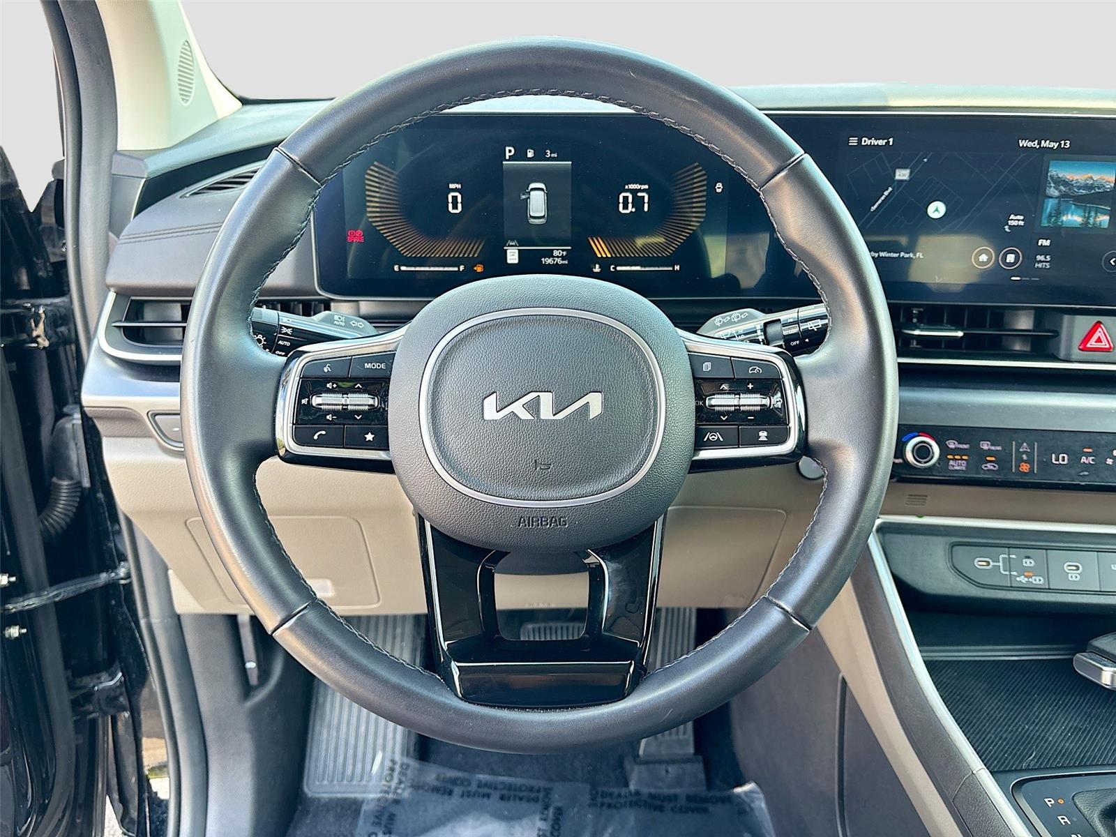 2025 Kia Carnival LXS