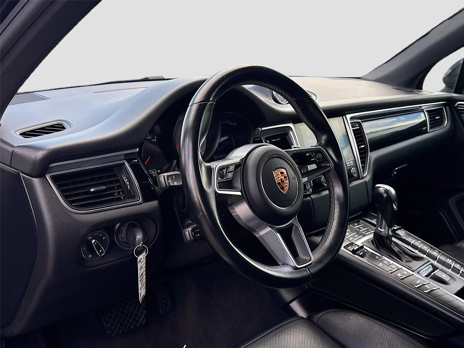2018 Porsche Macan S
