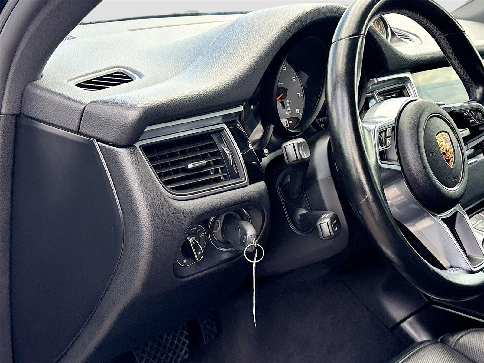 2018 Porsche Macan S