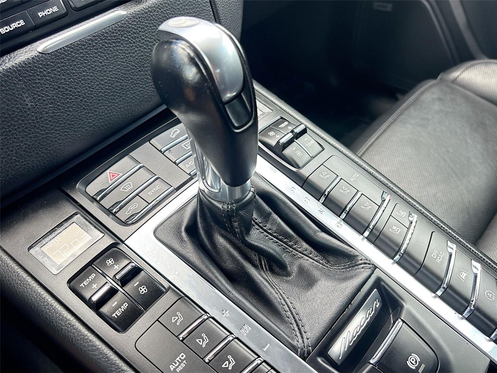 2018 Porsche Macan S
