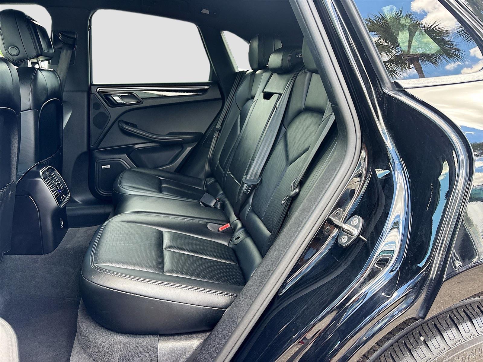 2018 Porsche Macan S