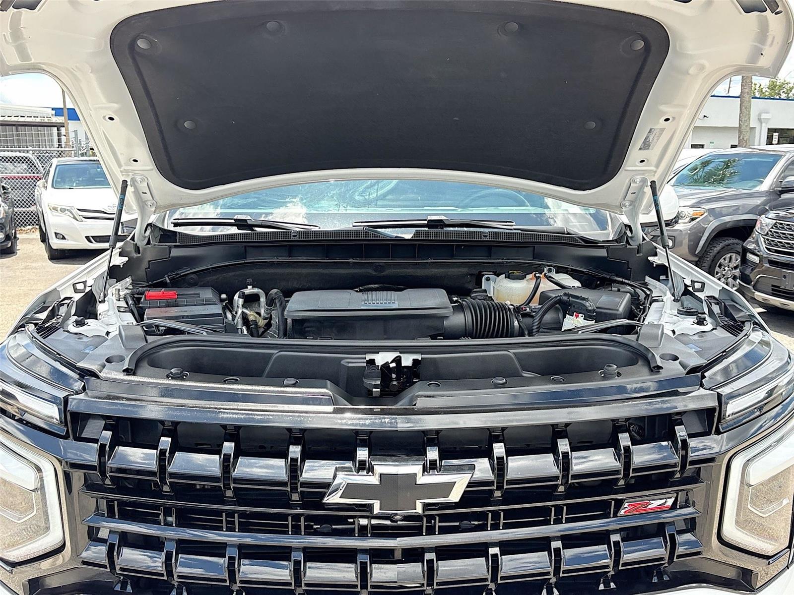 2025 Chevrolet Suburban Z71