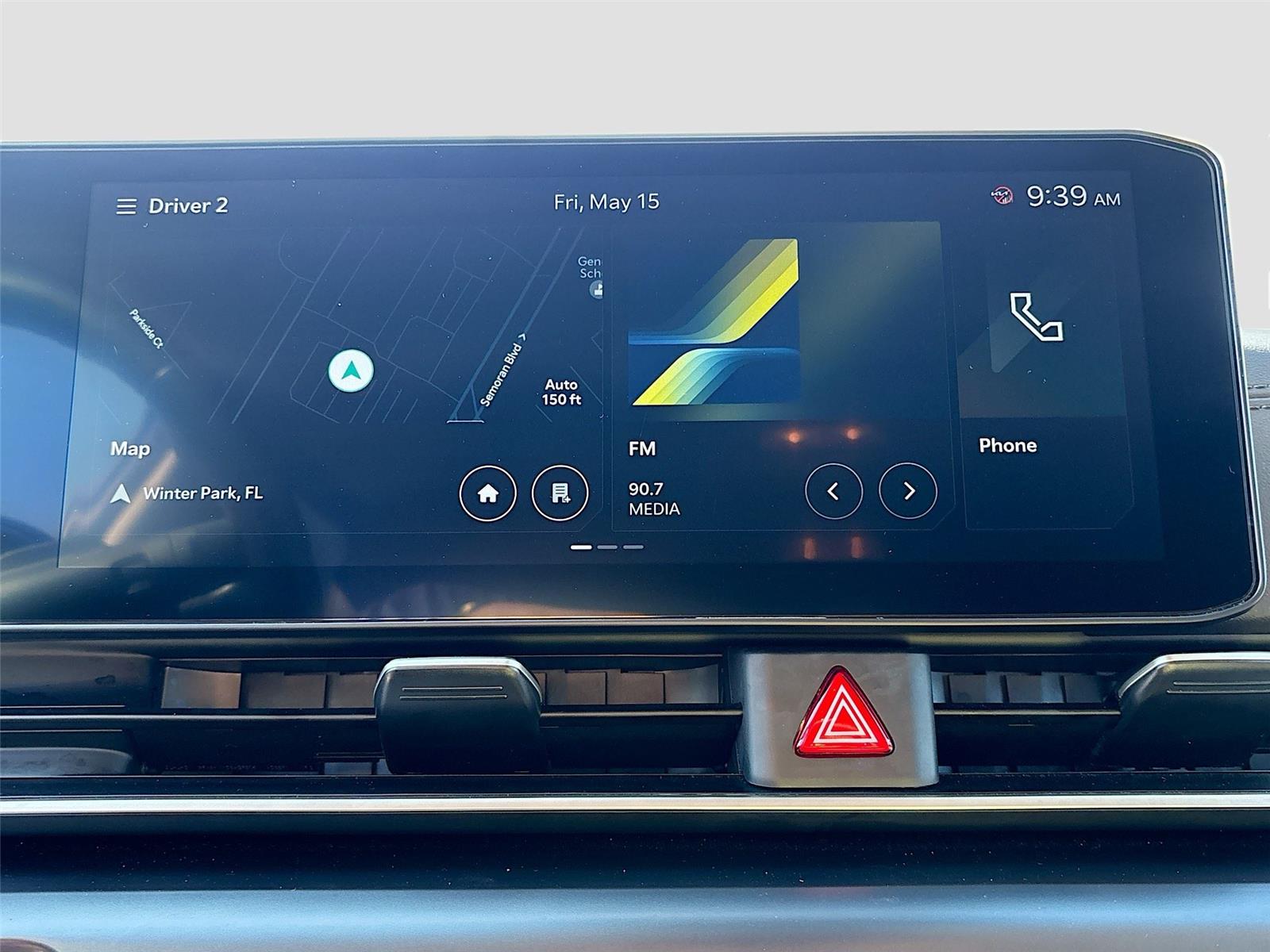 2025 Kia Carnival LXS