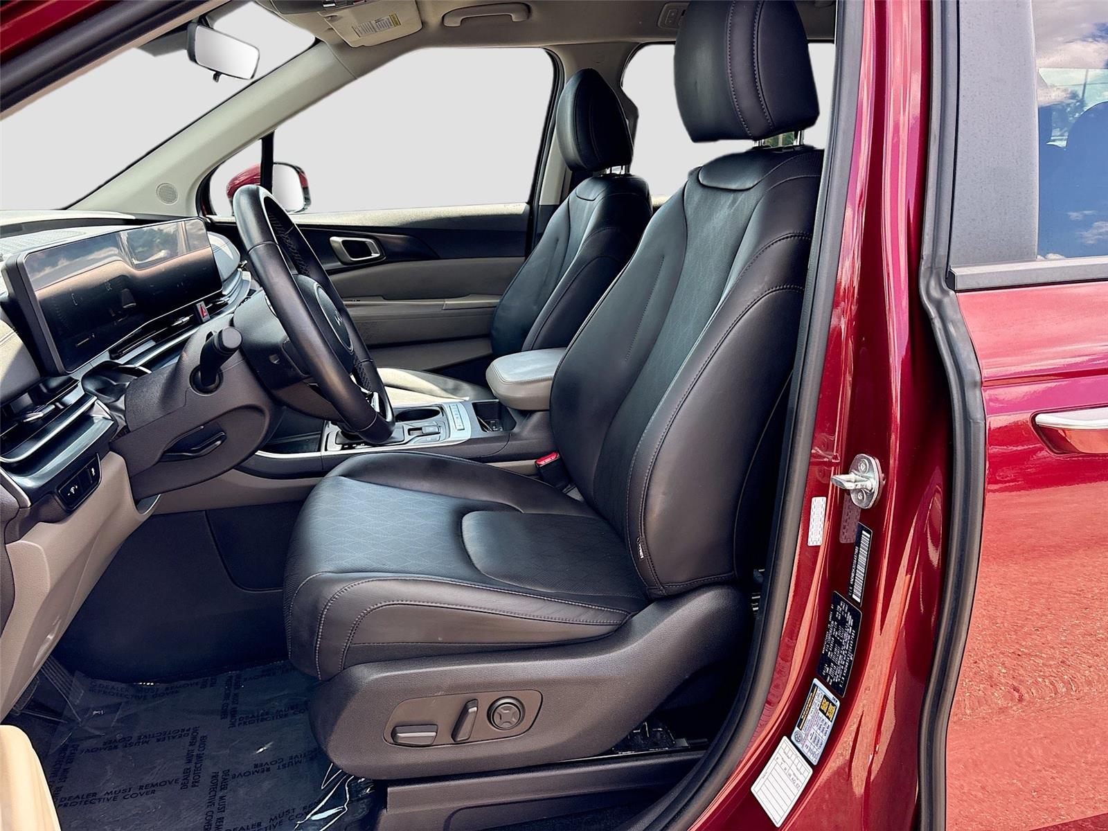 2025 Kia Carnival LXS