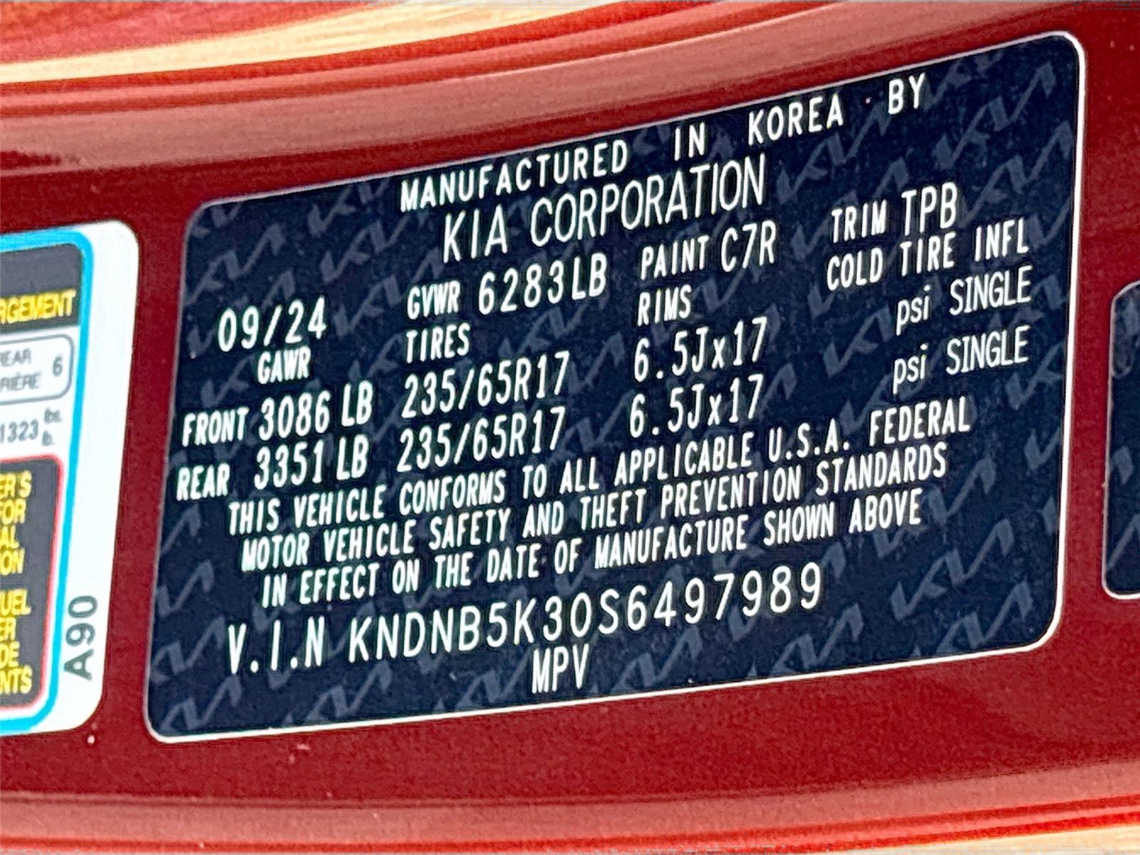 2025 Kia Carnival LXS