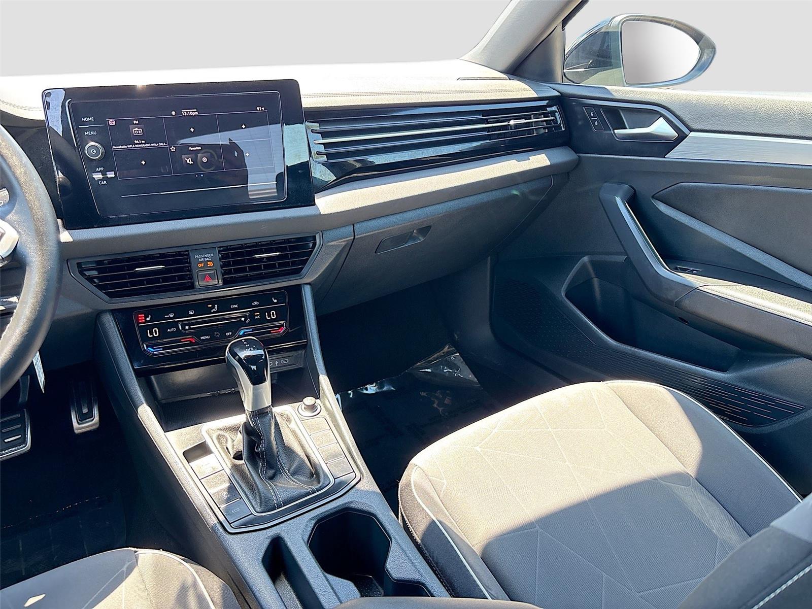 2025 Volkswagen Jetta Sport