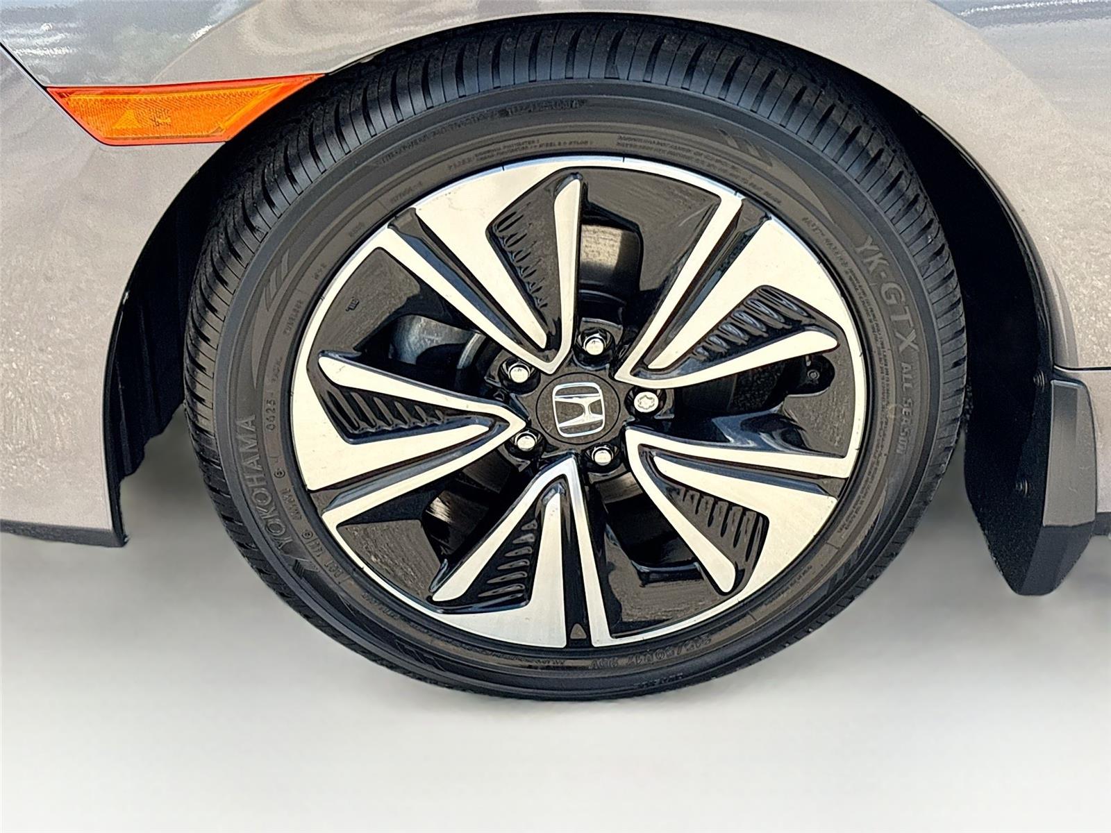 2018 Honda Civic Coupe EX-L