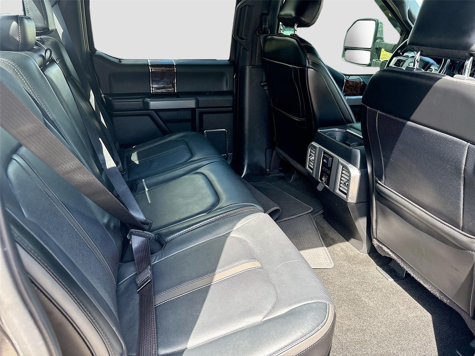2017 Ford Super Duty F-250 SRW Platinum