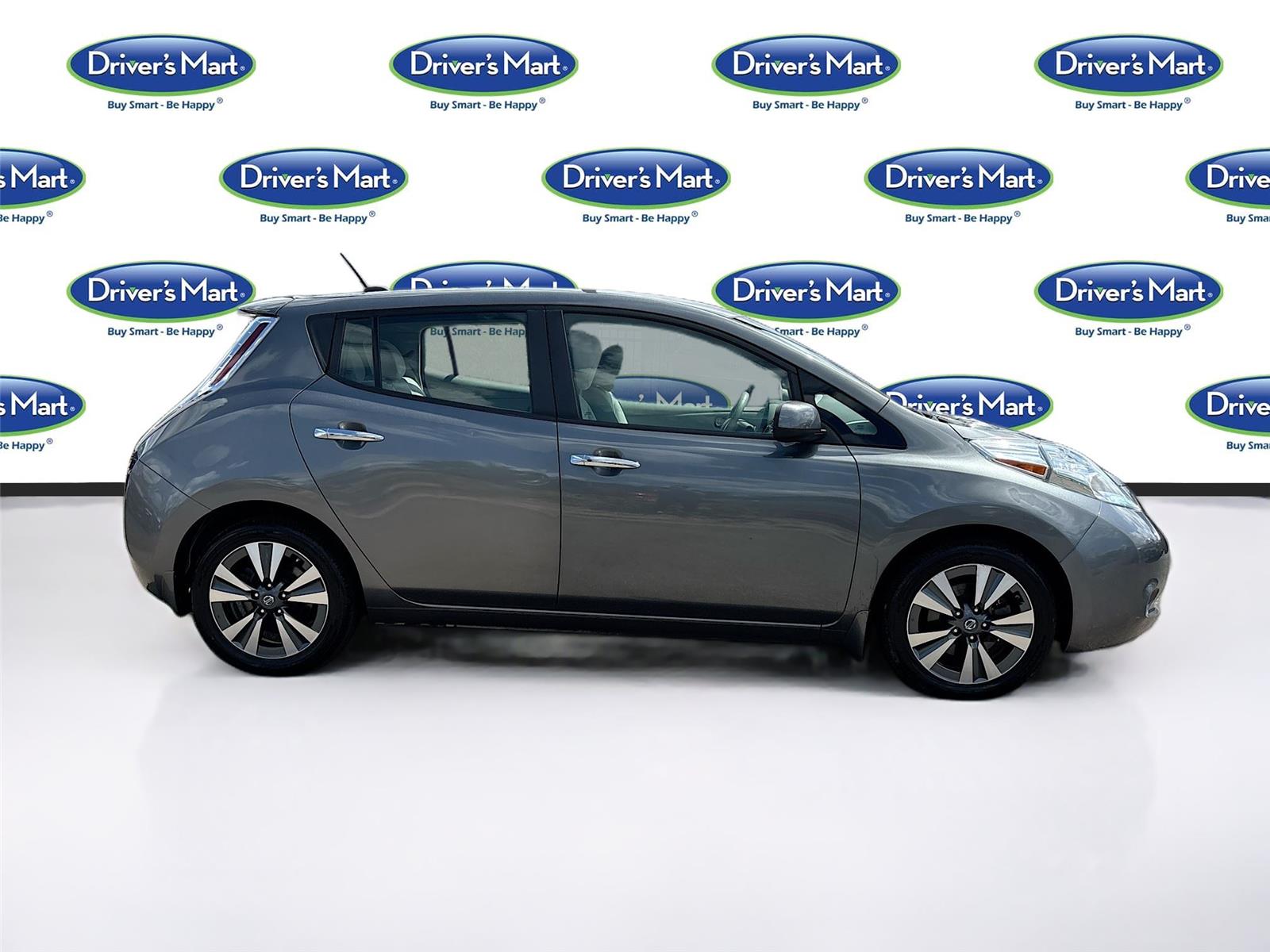 2016 Nissan LEAF SV