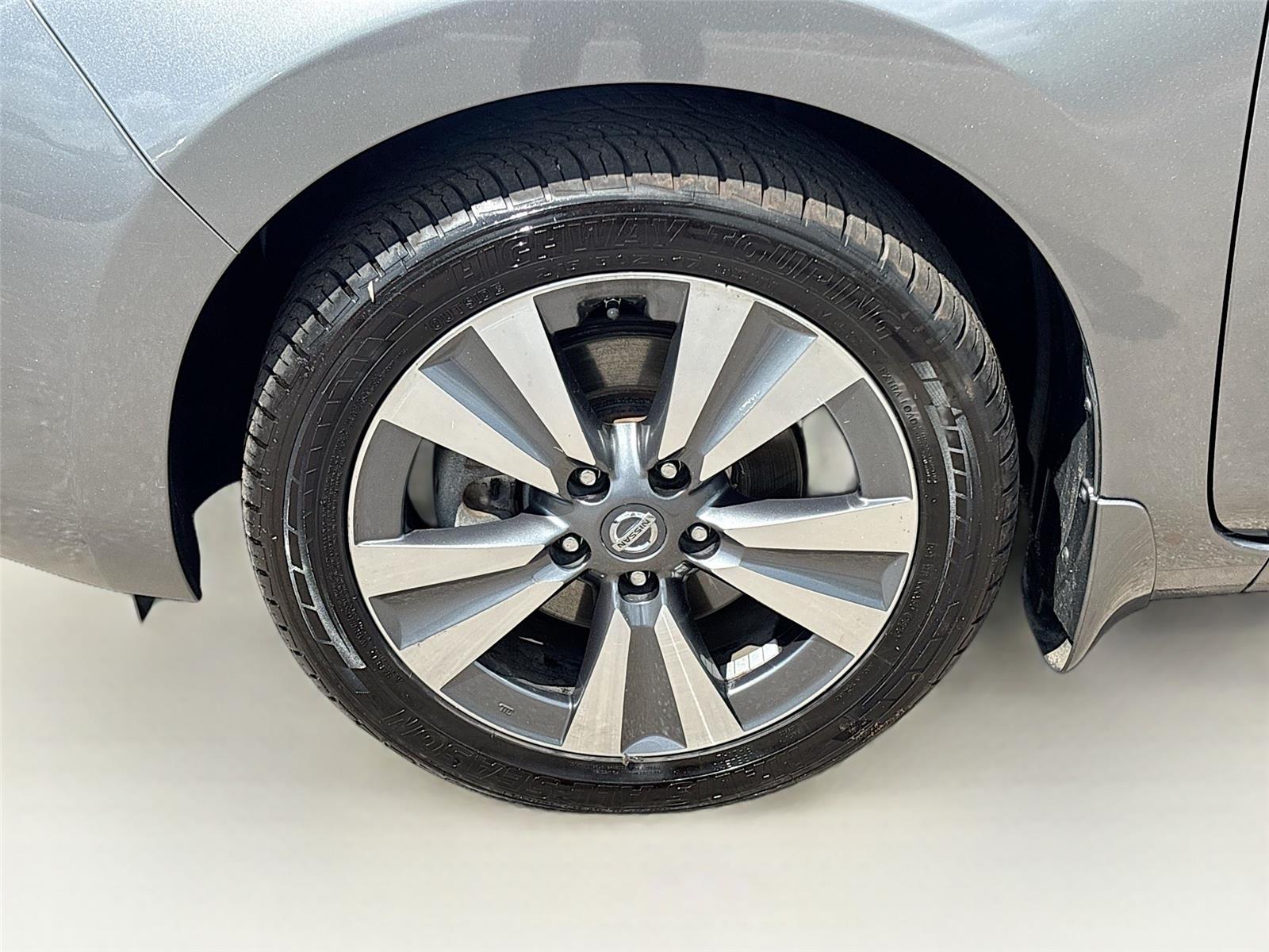 2016 Nissan LEAF SV