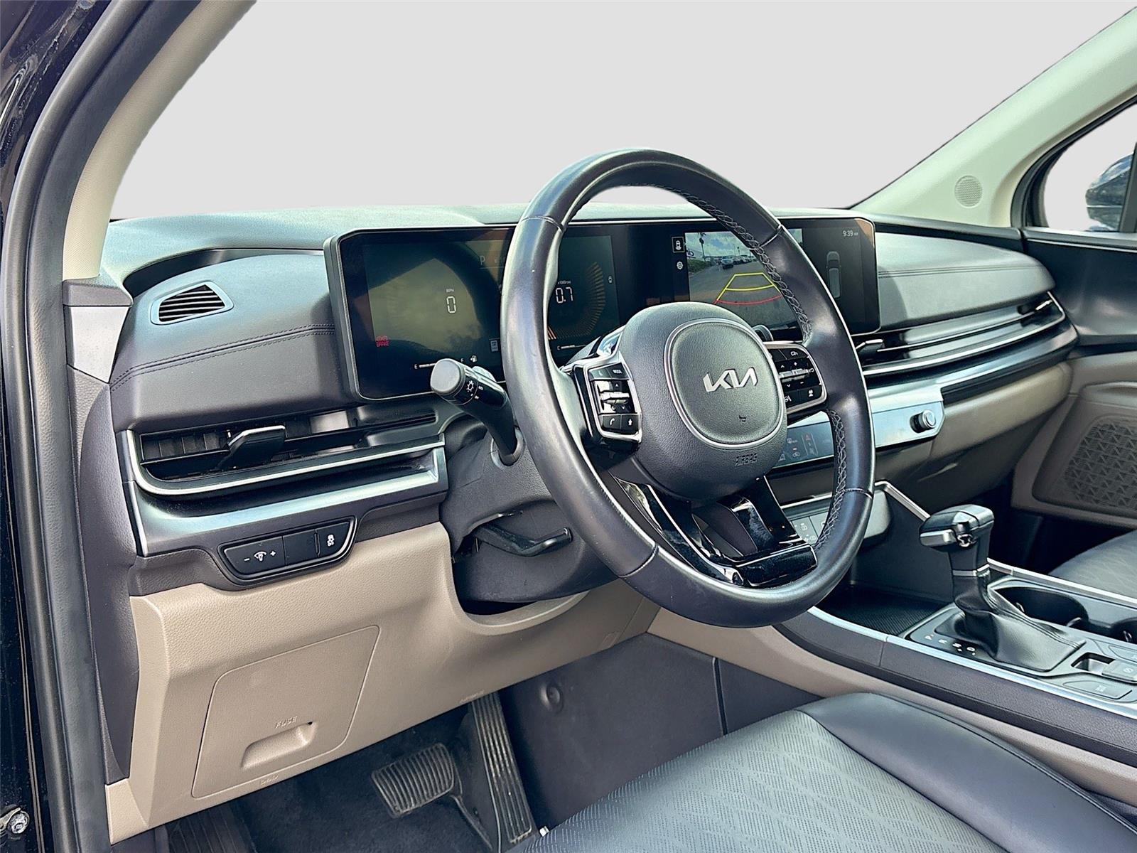 2025 Kia Carnival LXS