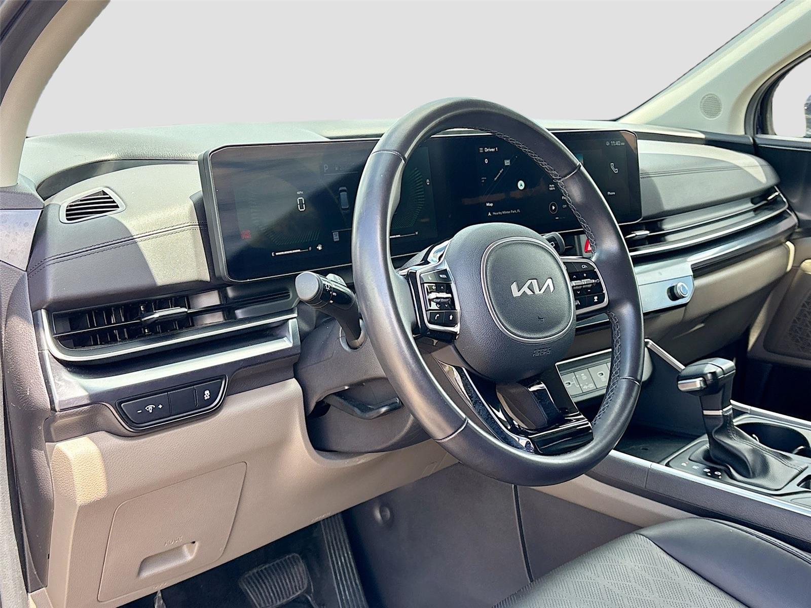 2025 Kia Carnival LXS