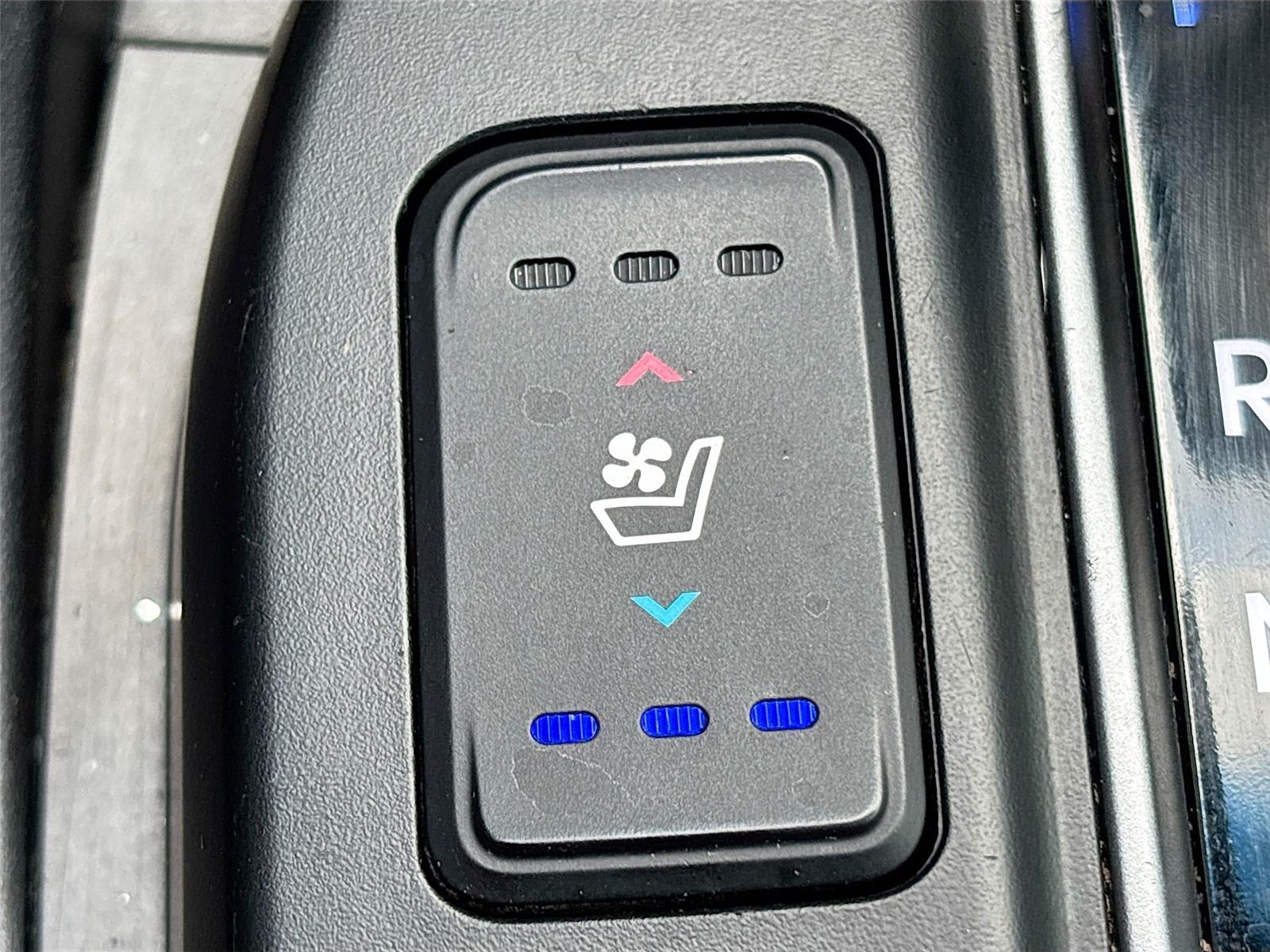 2018 Hyundai Santa Fe Sport 2.0T Ultimate