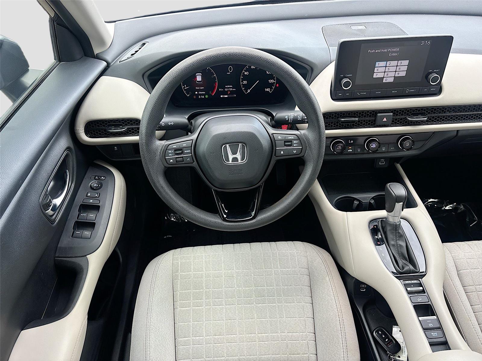 2024 Honda HR-V LX
