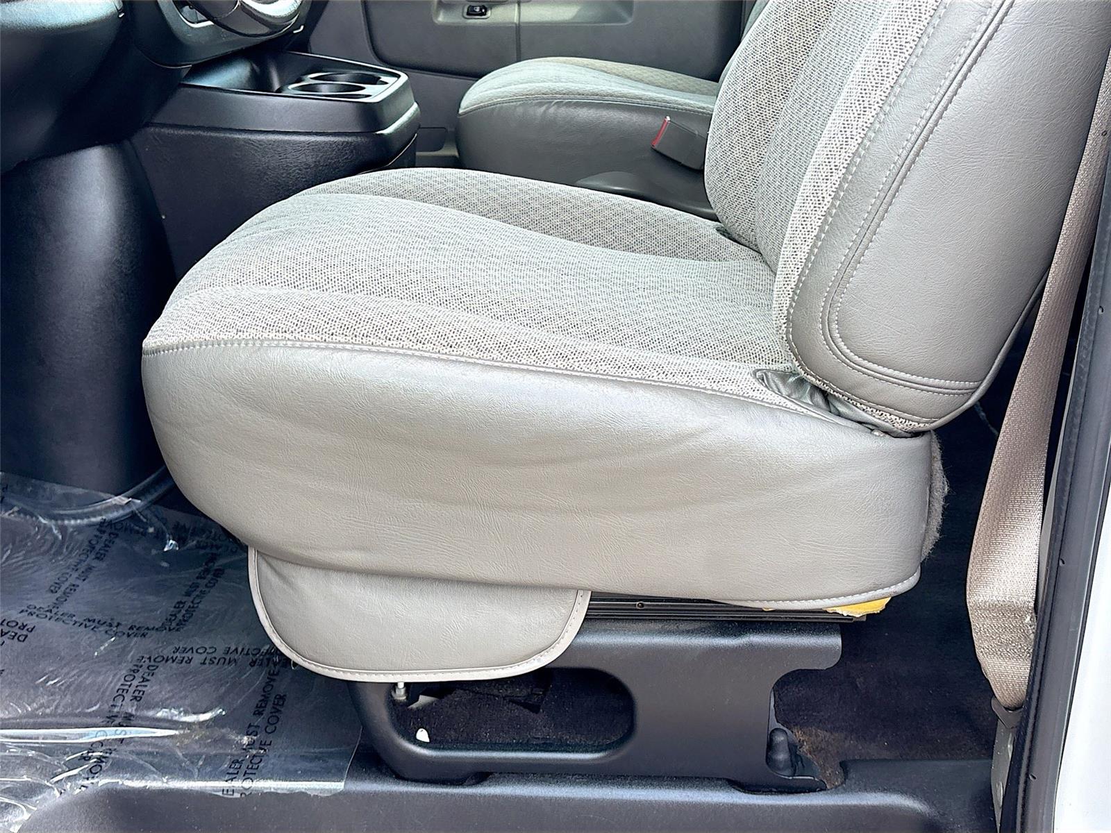 2020 Chevrolet Express Passenger LT