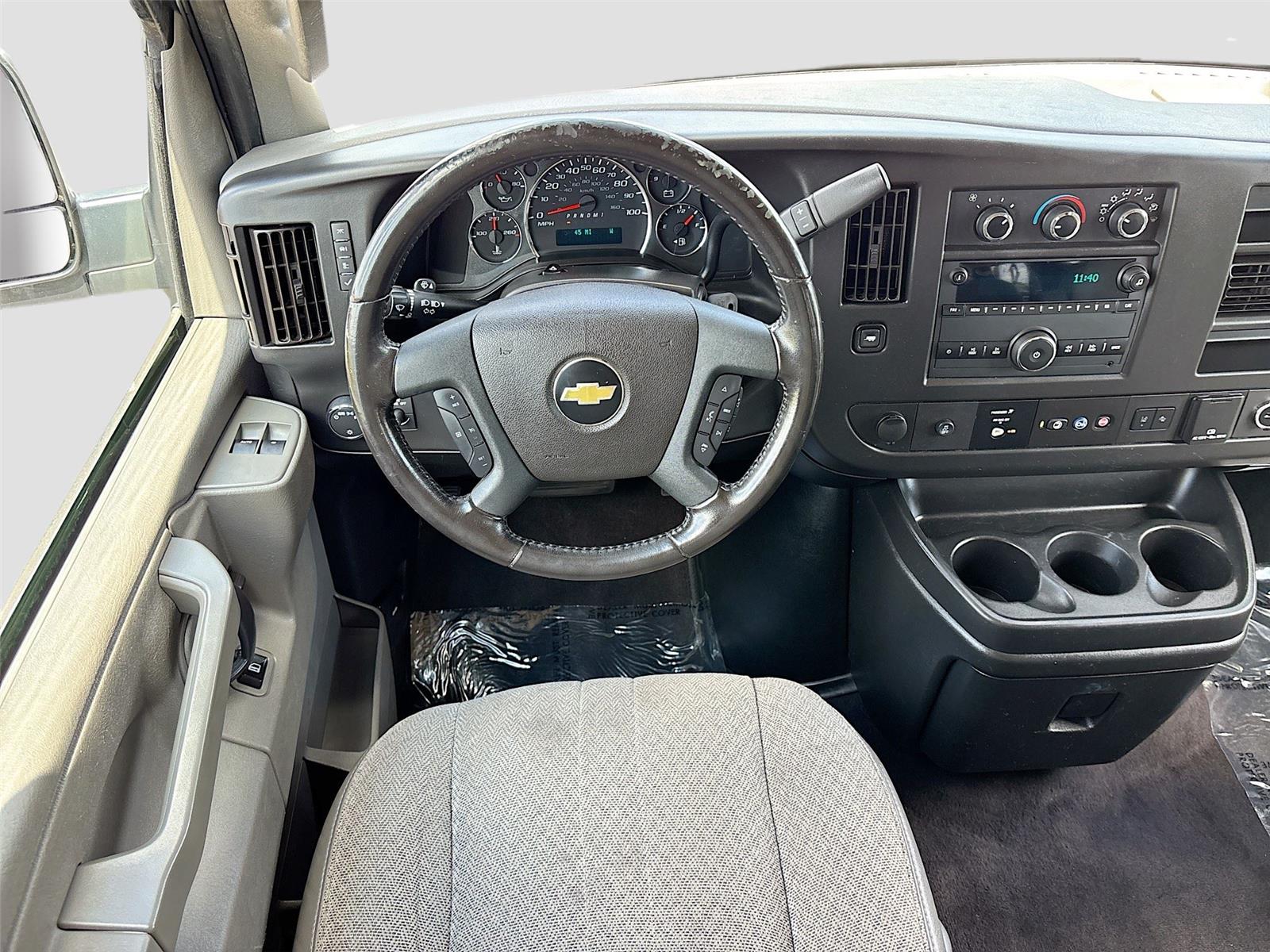 2020 Chevrolet Express Passenger LT