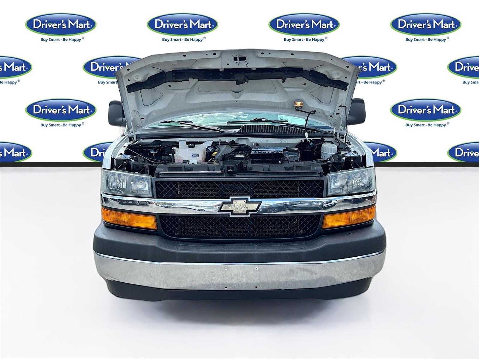 2020 Chevrolet Express Passenger LT