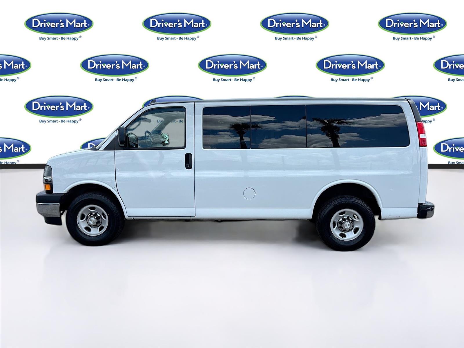 2020 Chevrolet Express Passenger LT