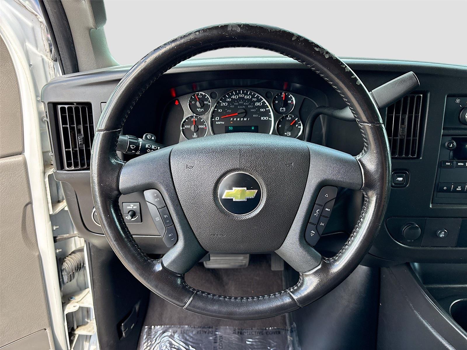 2020 Chevrolet Express Passenger LT