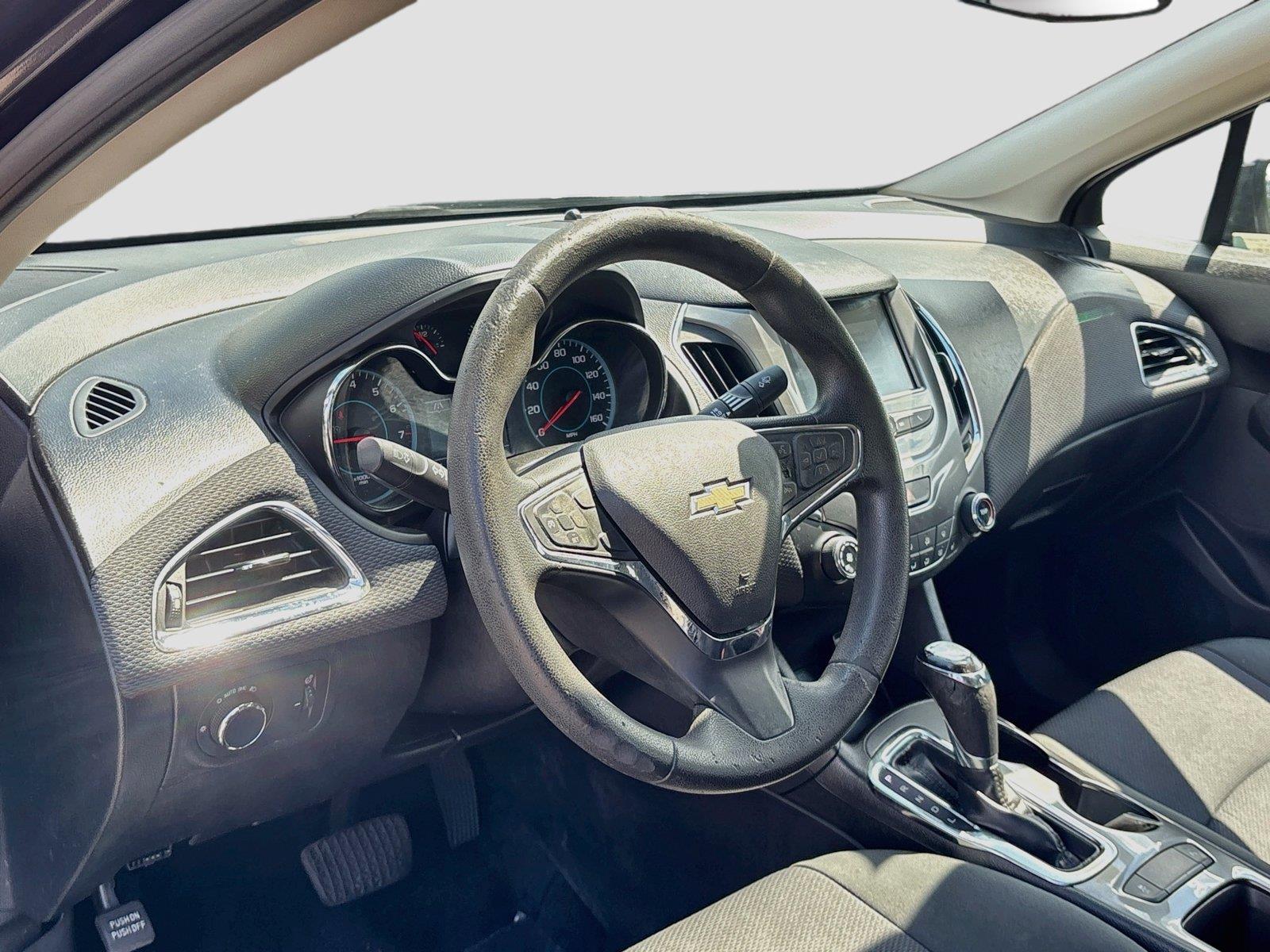 2017 Chevrolet Cruze LT