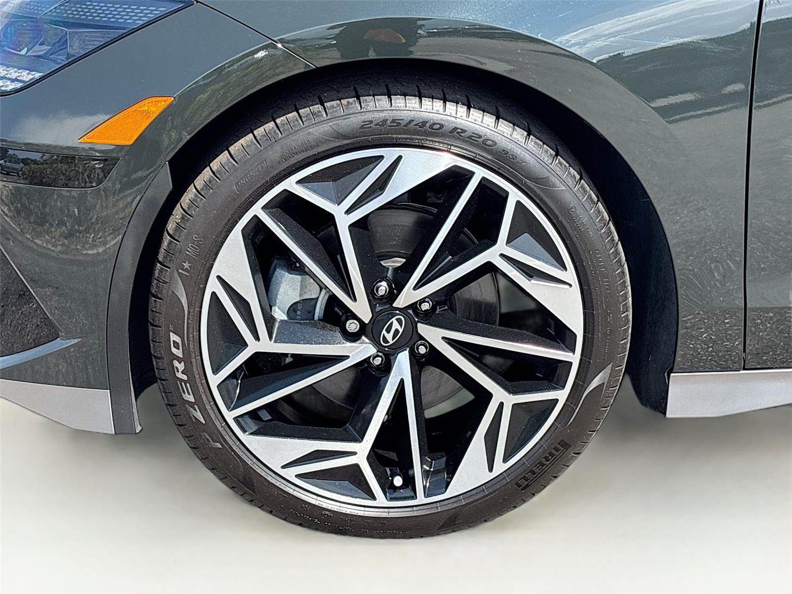 2024 Hyundai IONIQ 6 SEL