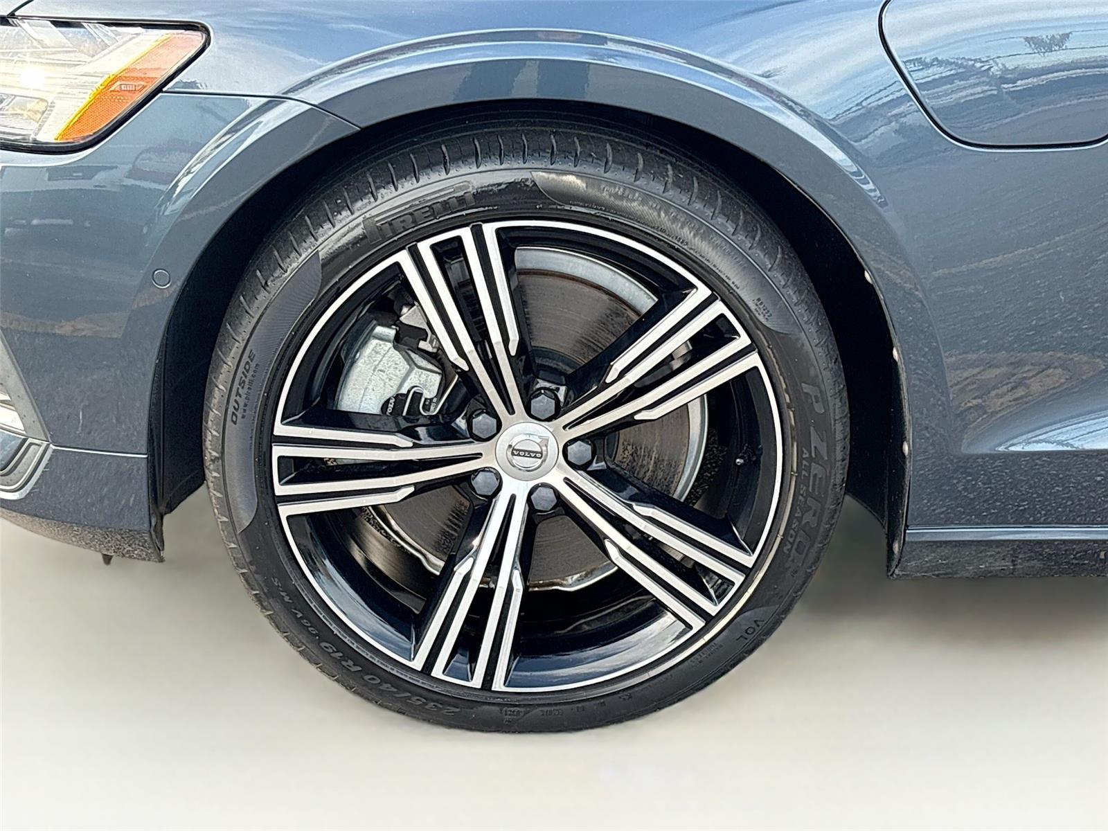 2022 Volvo S60 Recharge Plug-In Hybrid Inscription