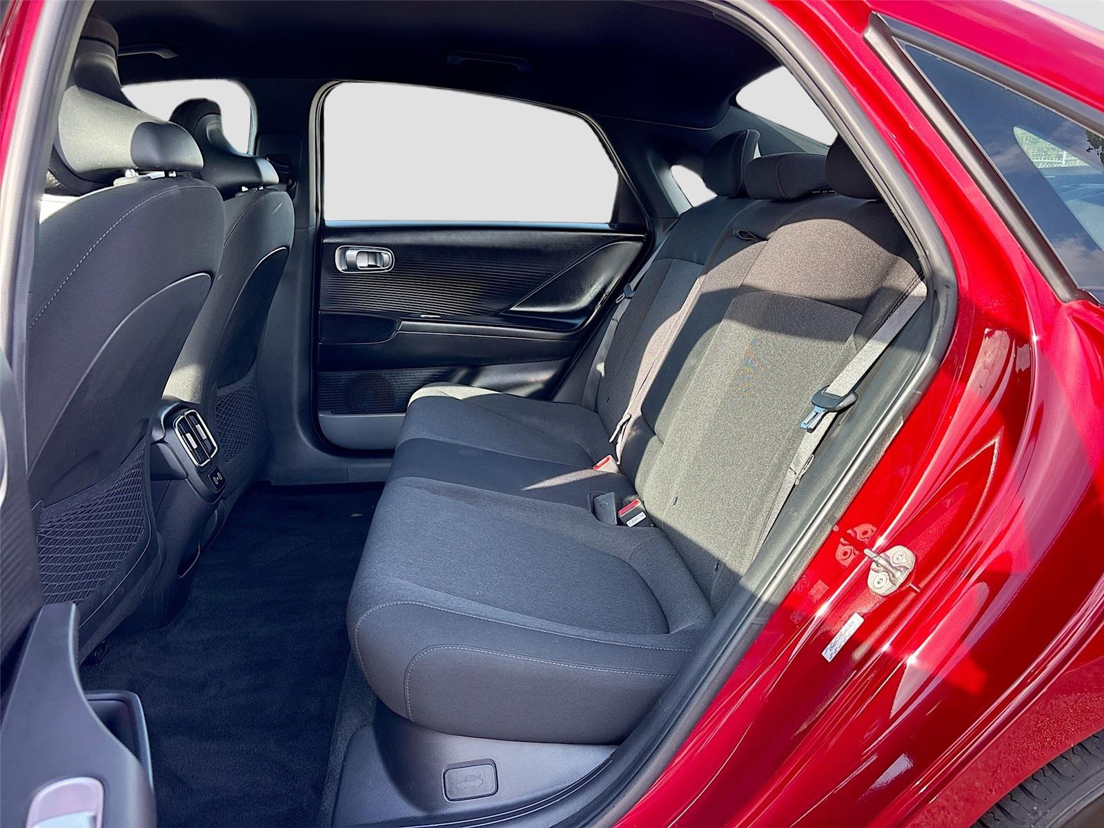 2024 Hyundai IONIQ 6 SE