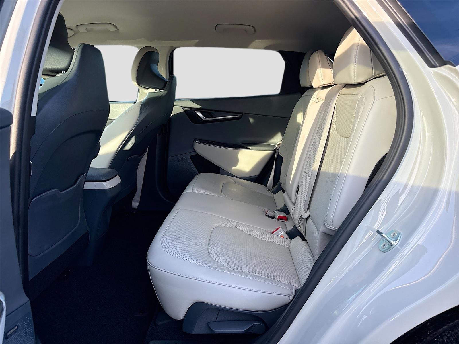 2023 Kia EV6 Wind