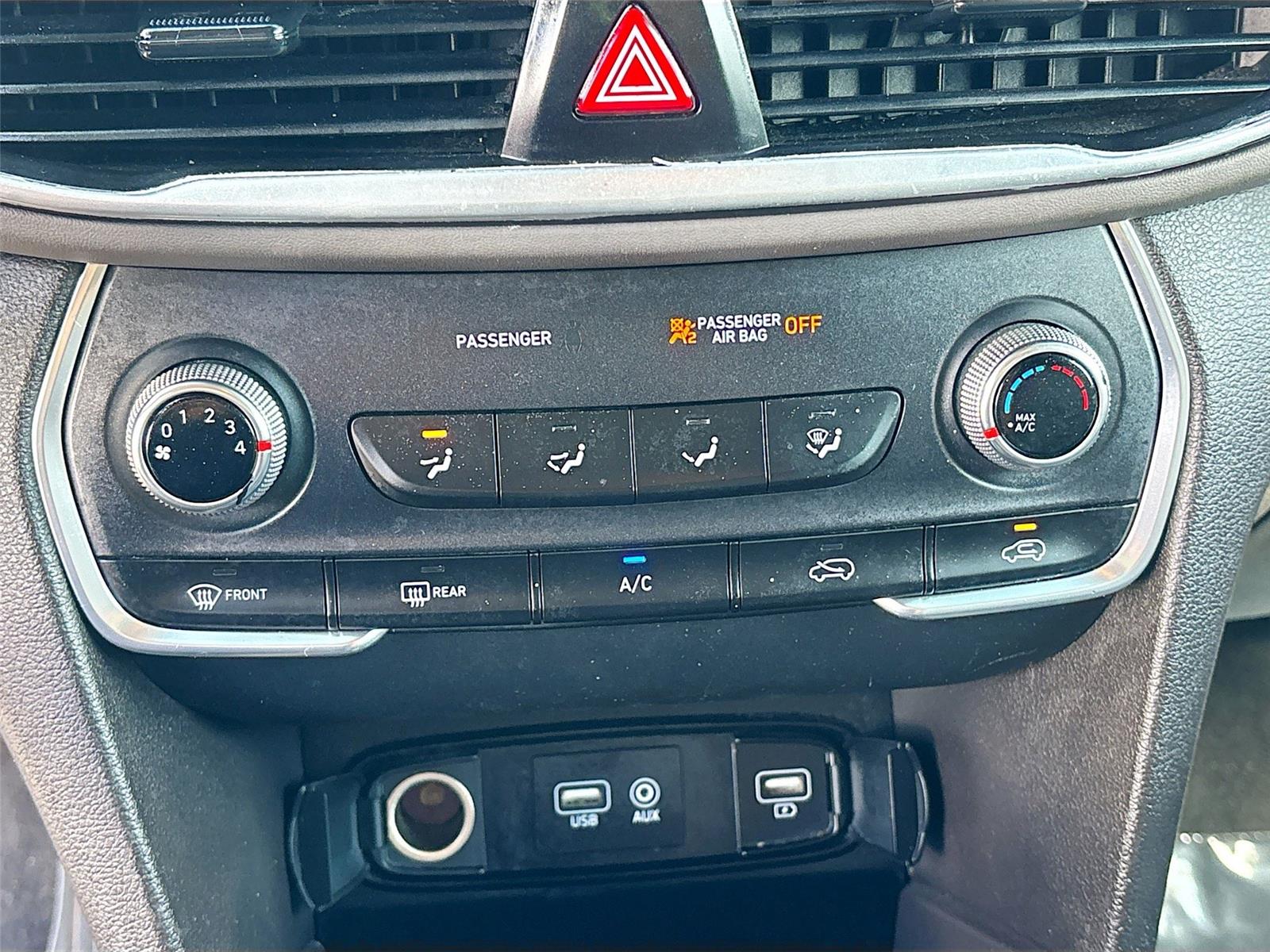 2020 Hyundai Santa Fe SE