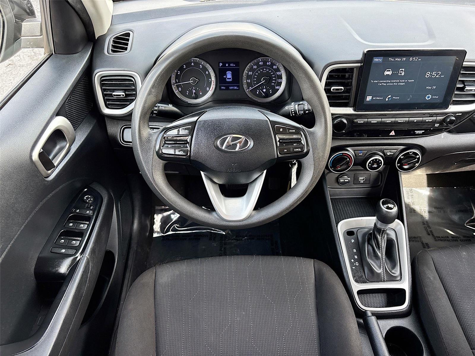 2021 Hyundai Venue SE