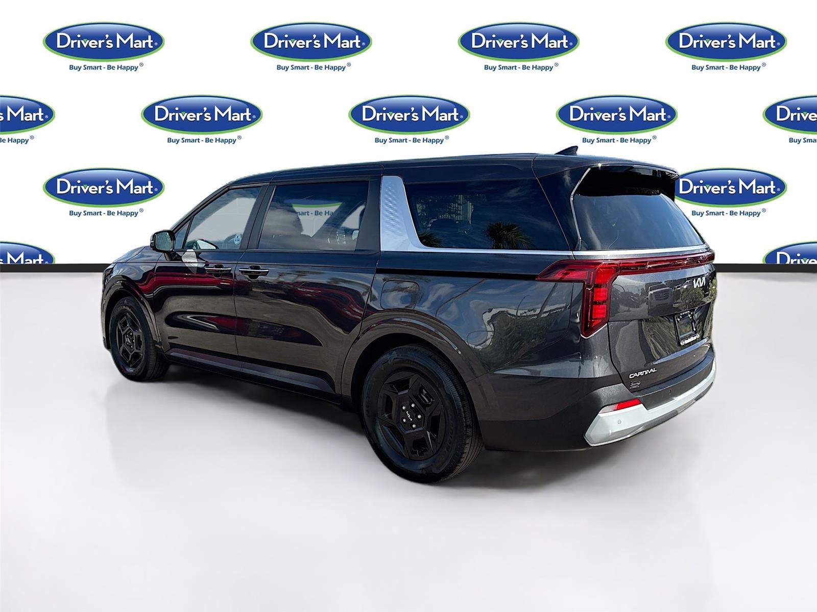 2025 Kia Carnival LXS
