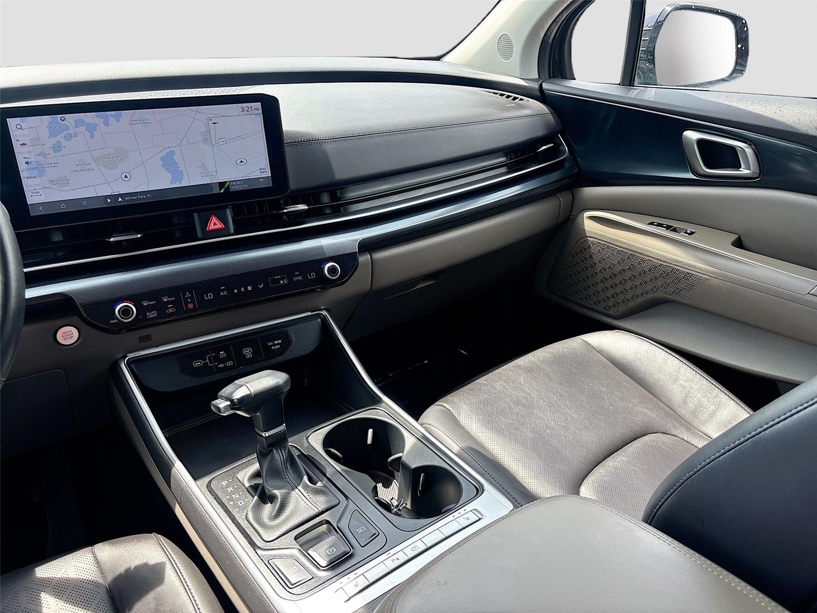 2025 Kia Carnival LXS