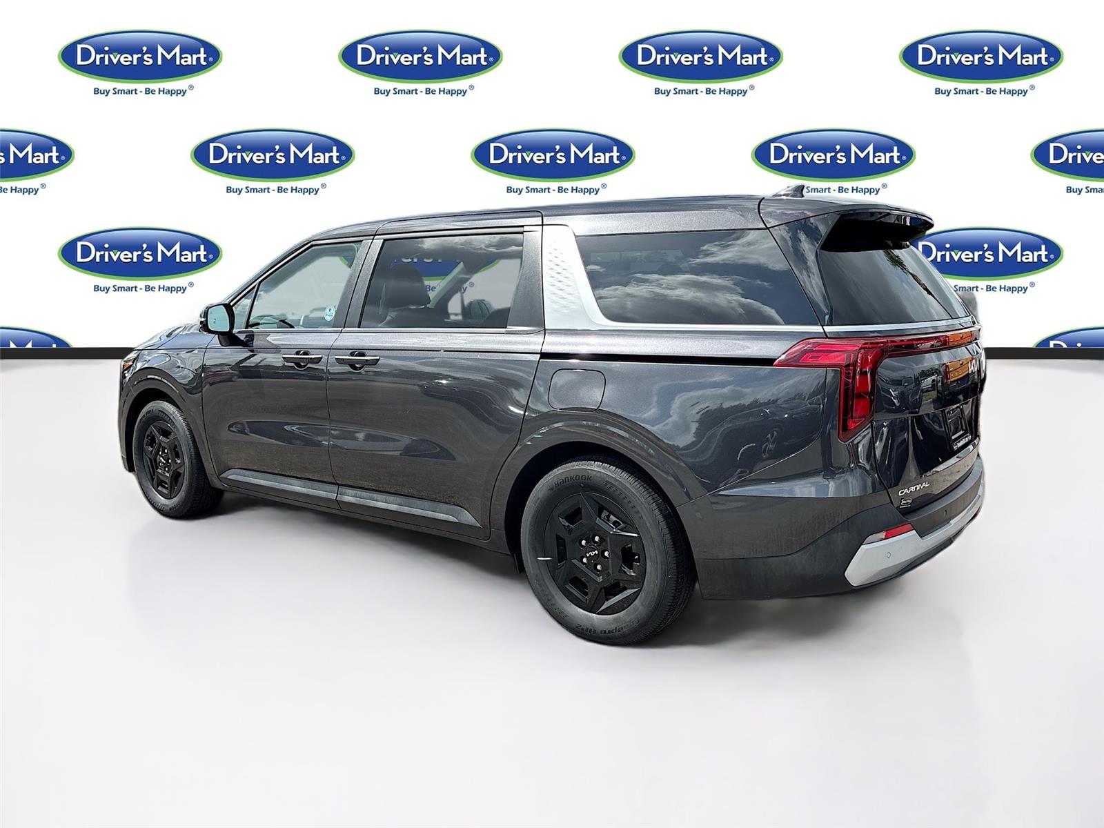 2025 Kia Carnival LXS