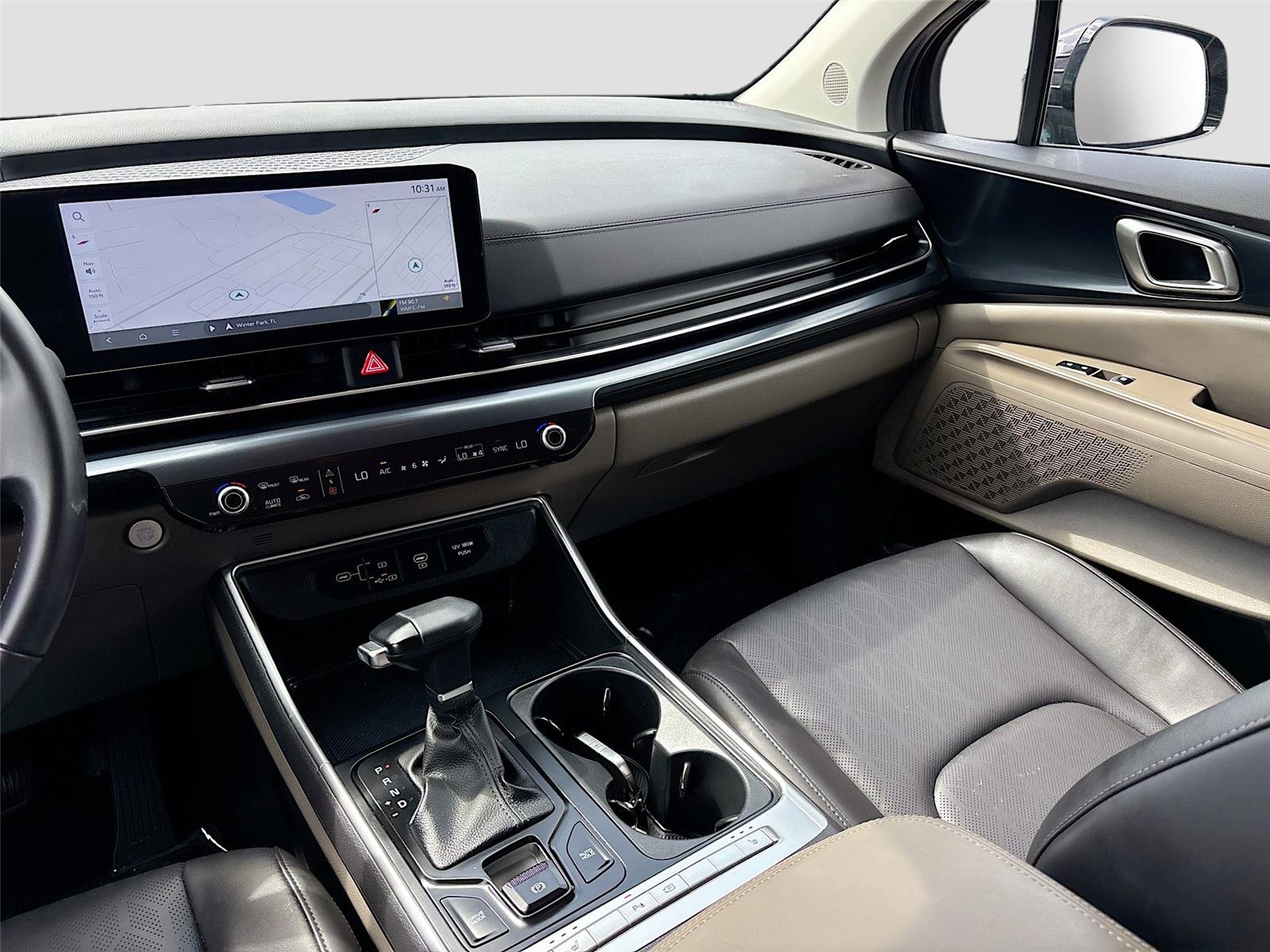 2025 Kia Carnival LXS