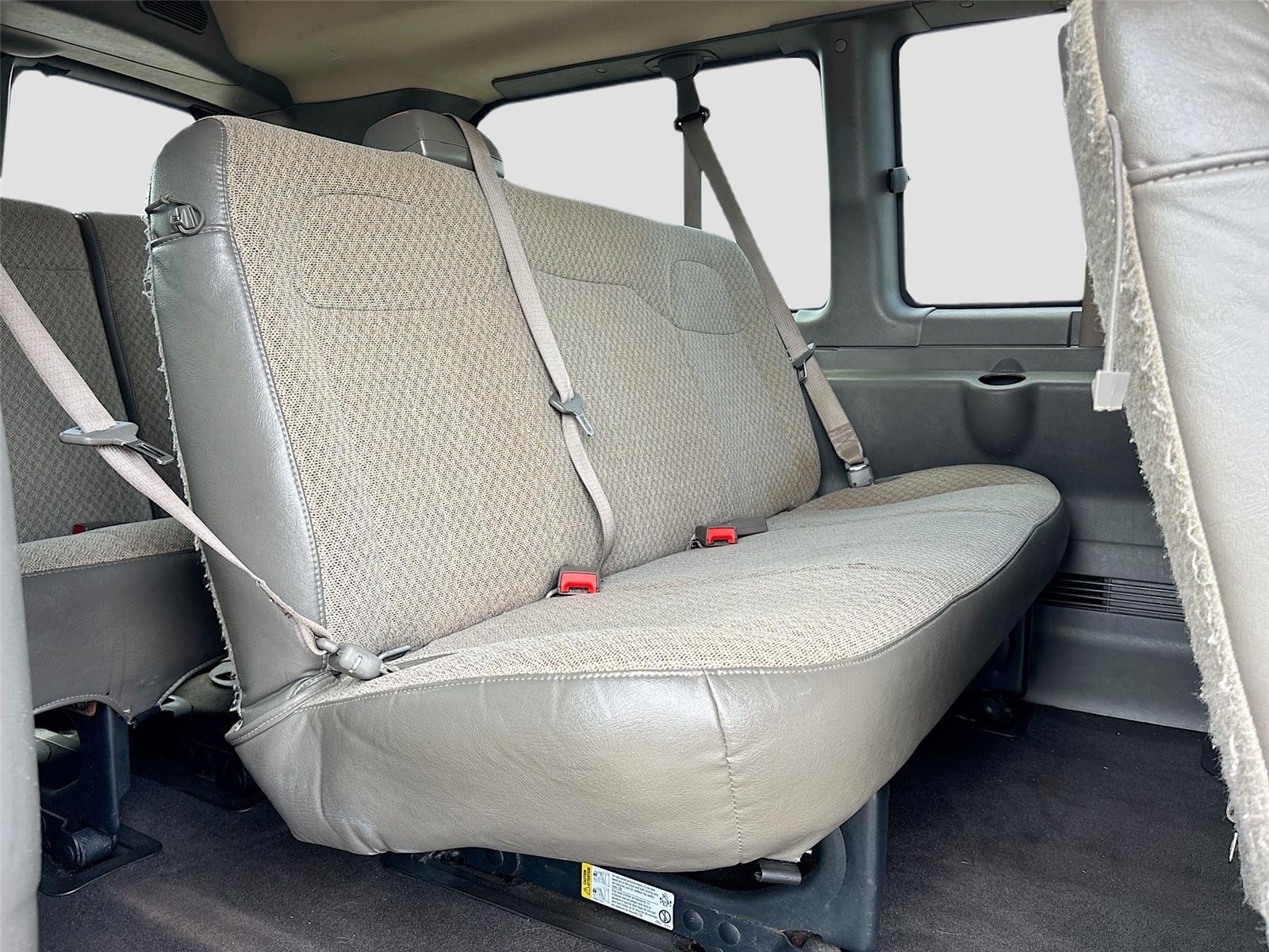 2020 Chevrolet Express Passenger LT