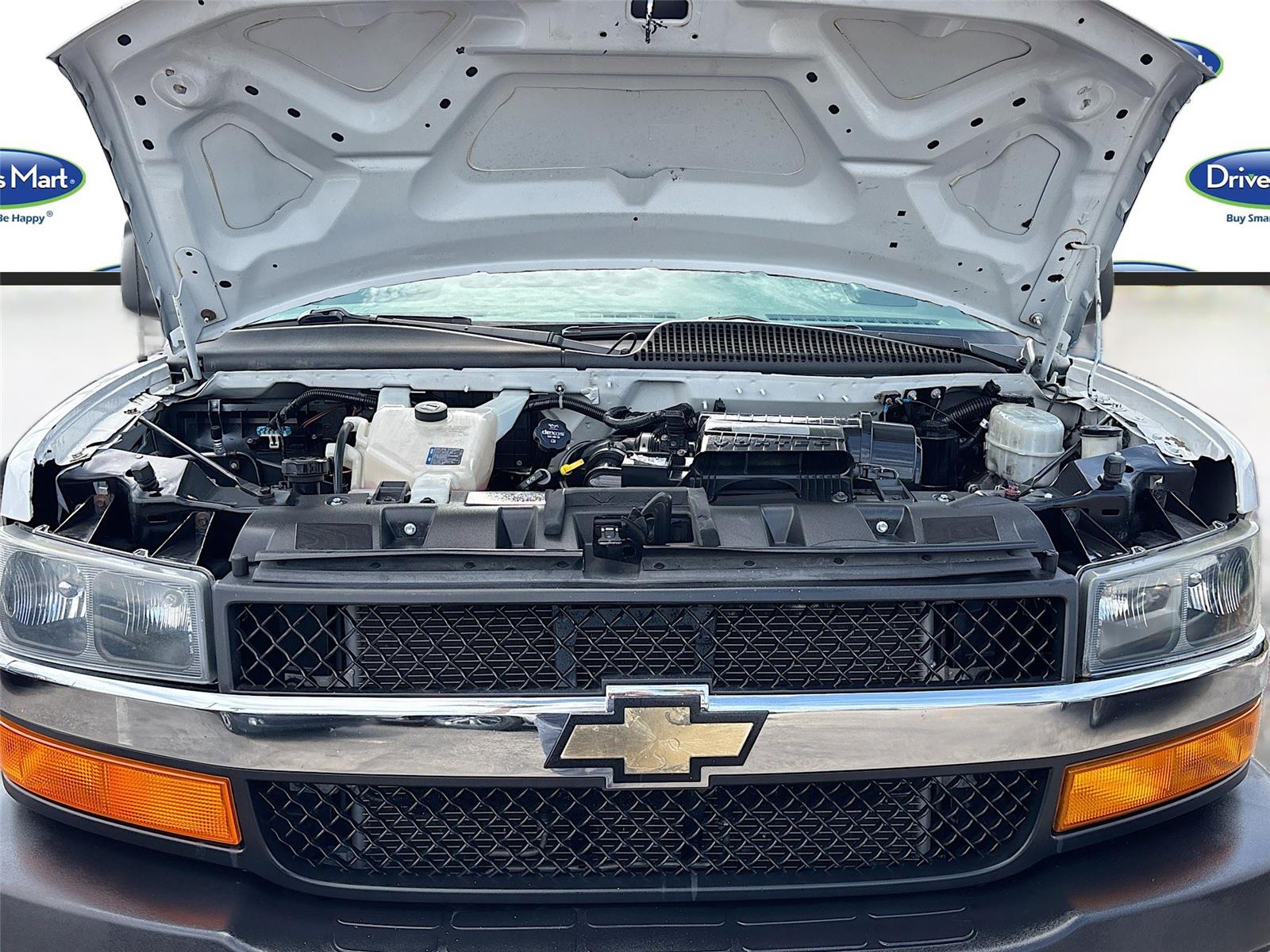2020 Chevrolet Express Passenger LT