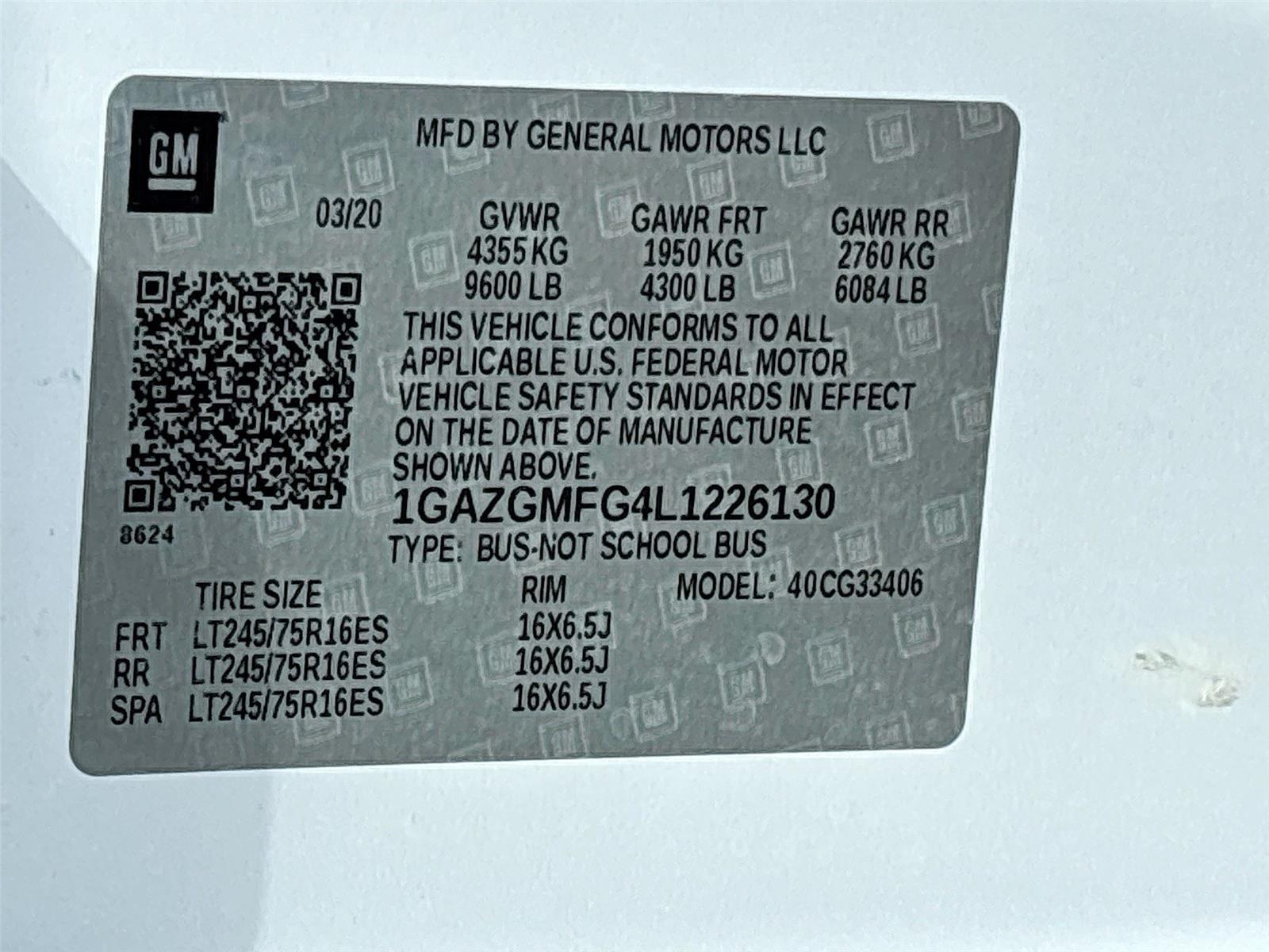 2020 Chevrolet Express Passenger LT