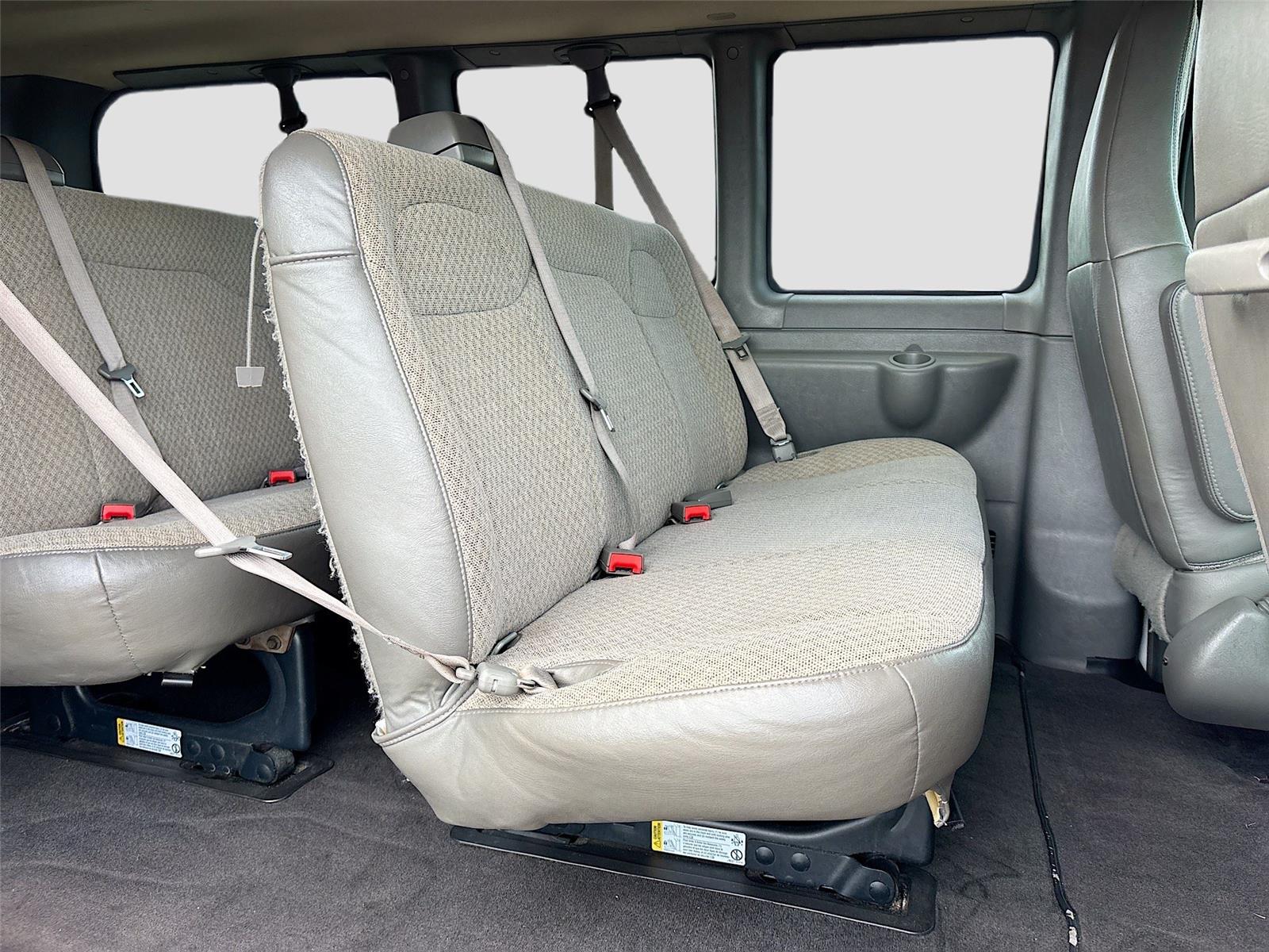 2020 Chevrolet Express Passenger LT