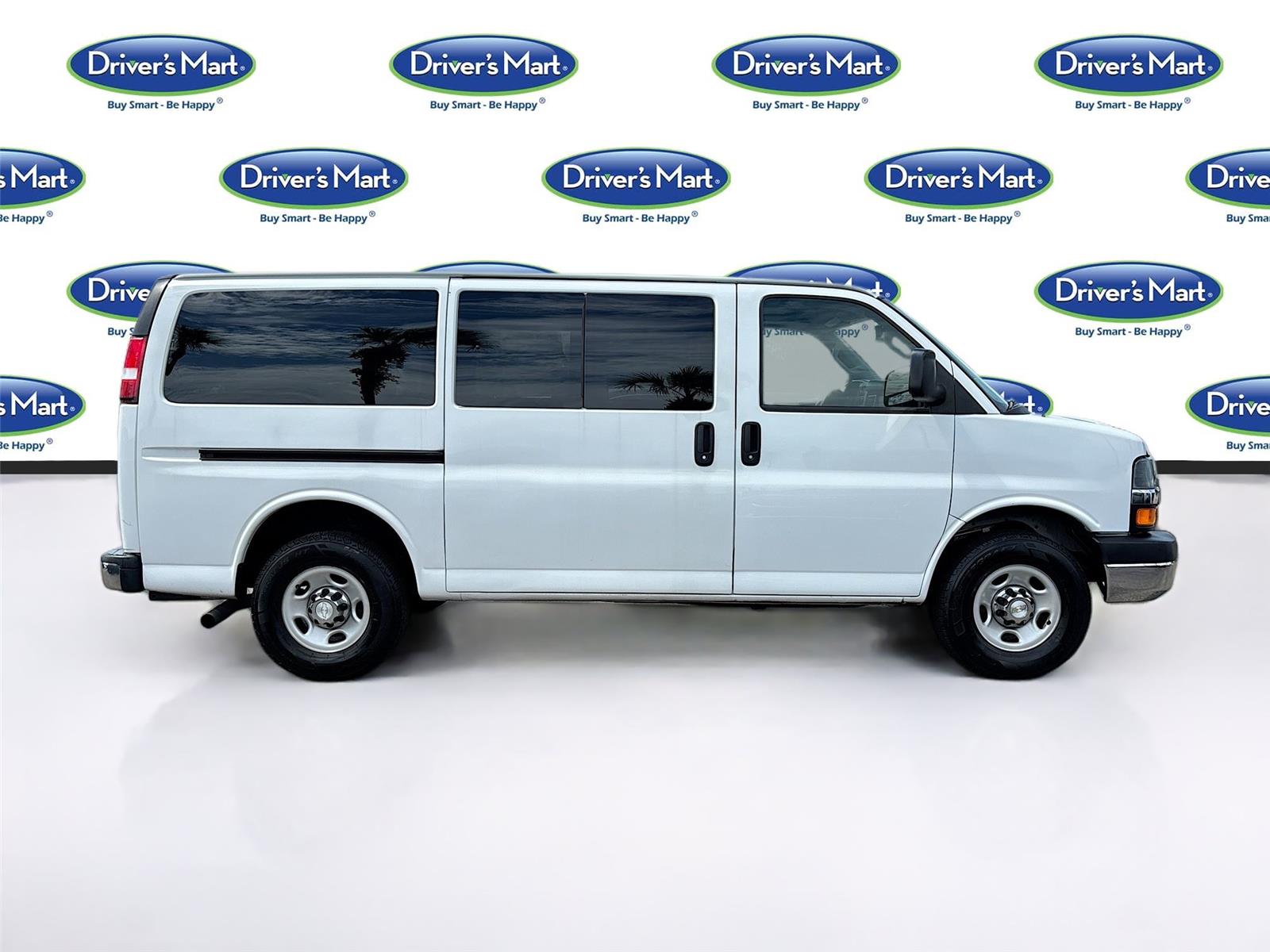 2020 Chevrolet Express Passenger LT