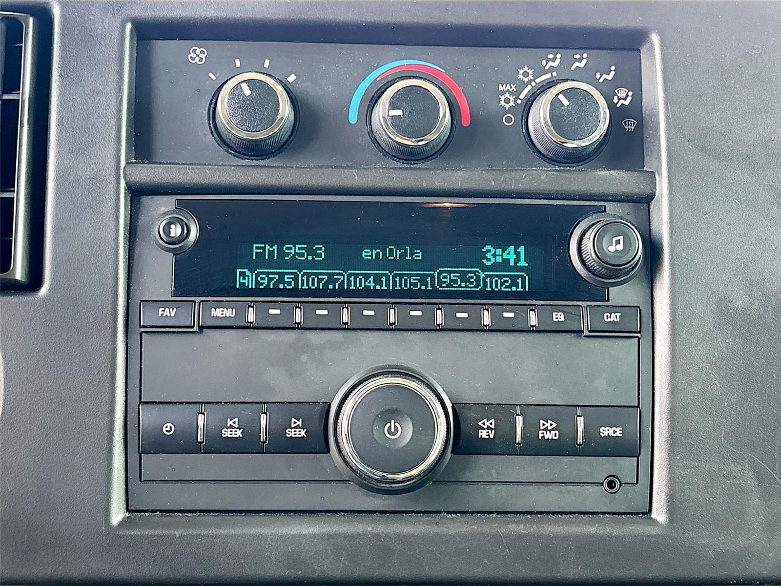 2020 Chevrolet Express Passenger LT